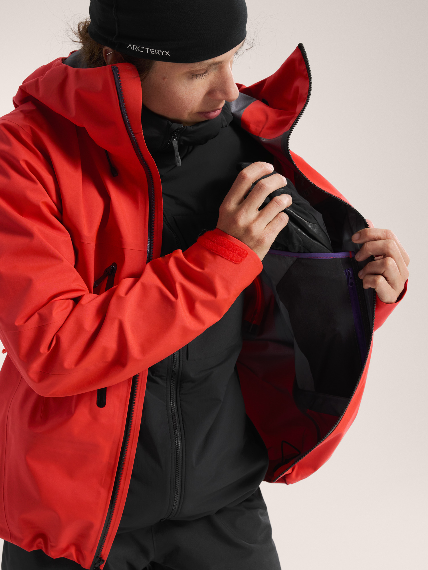 Alpha SV Jacket Women's | Arc'teryx Outlet Alpha SV Jacket Women's | Arc'teryx Outlet