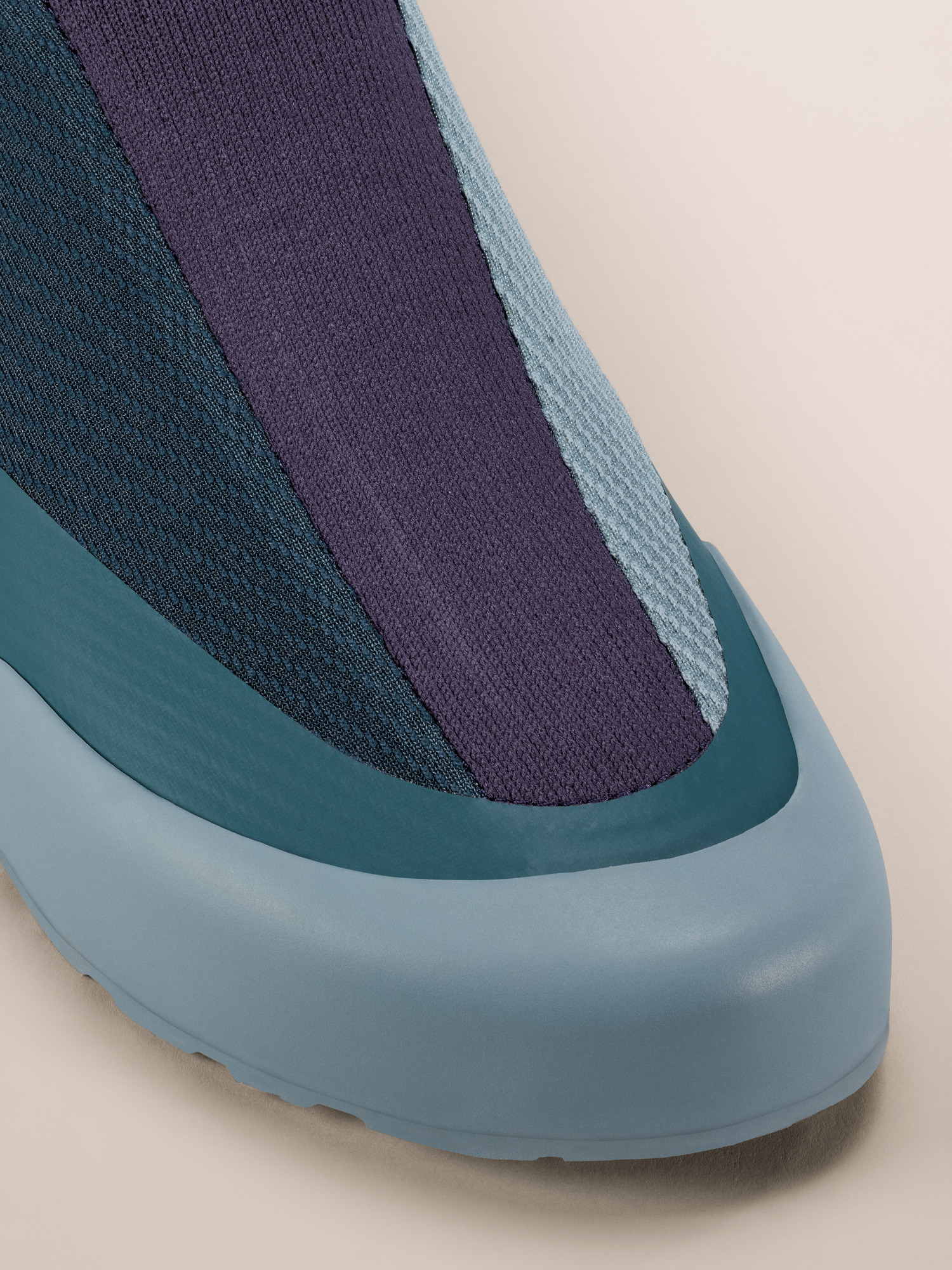 Kragg Multi Shoe Men's | Arc'teryx Outlet