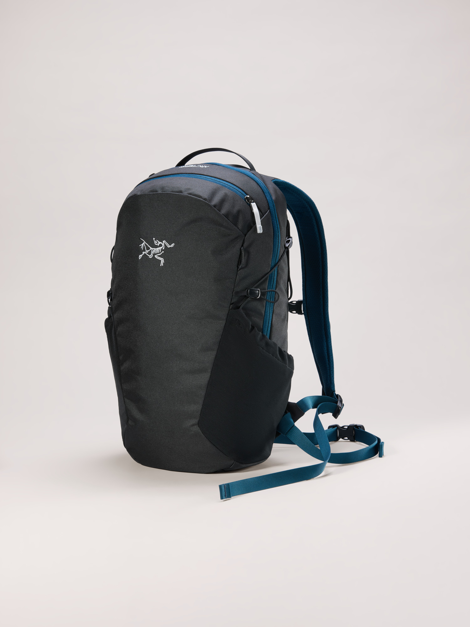 Arc'teryx マンティス16 マンティス 16 バックパック – アークテリクス公式オンラインストア