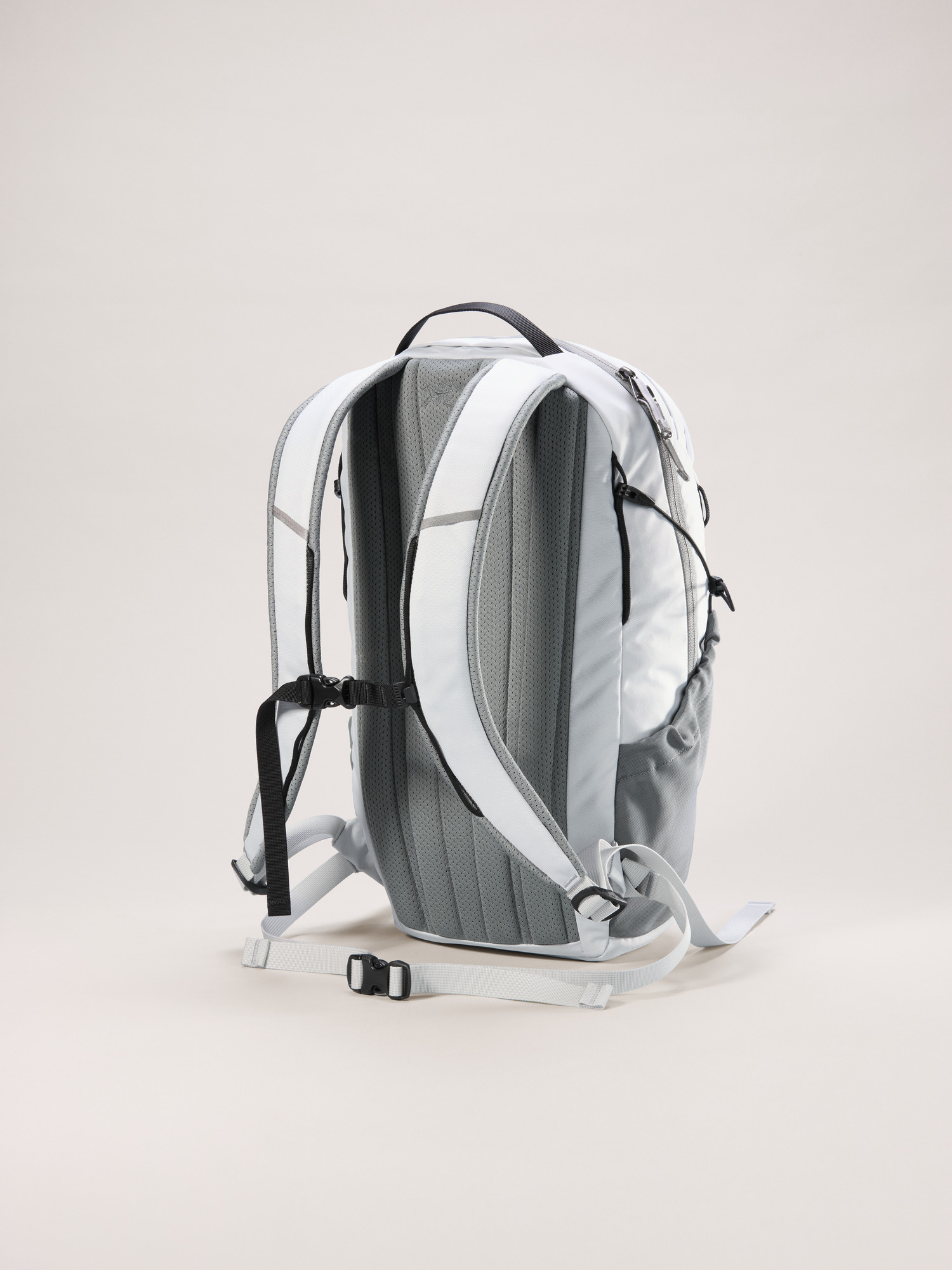 Mantis 16 Backpack | Arc'teryx France