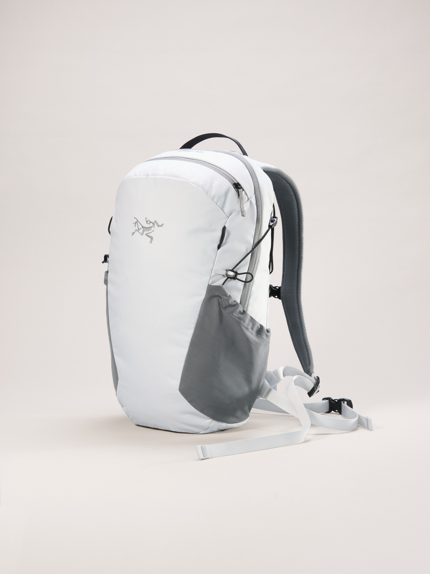 【正規品】ARC'TERYX Mantis 16 Backpack Mantis 16 Backpack | Arc'teryx