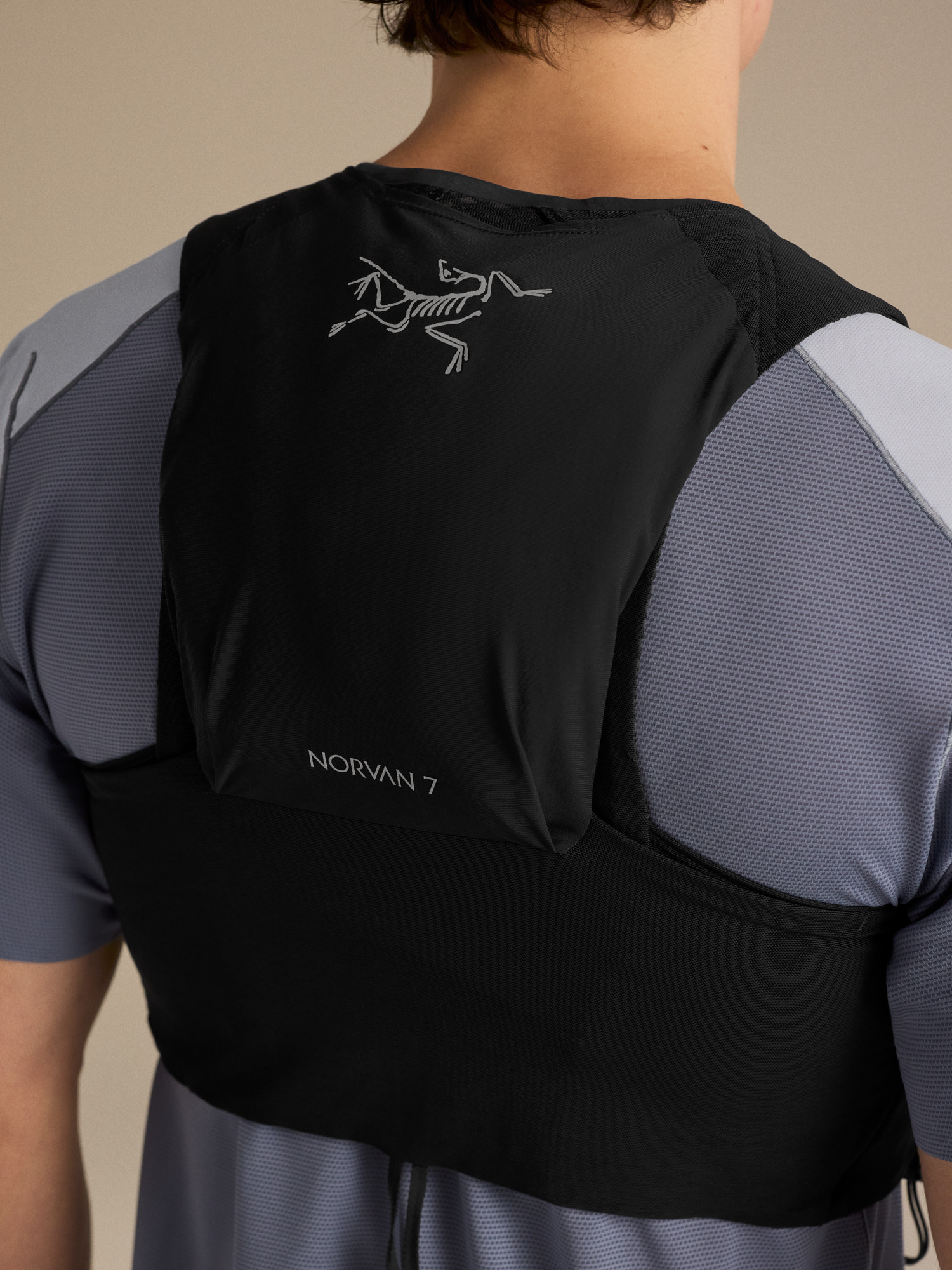 F26-X000006747-Norvan-7-Vest-