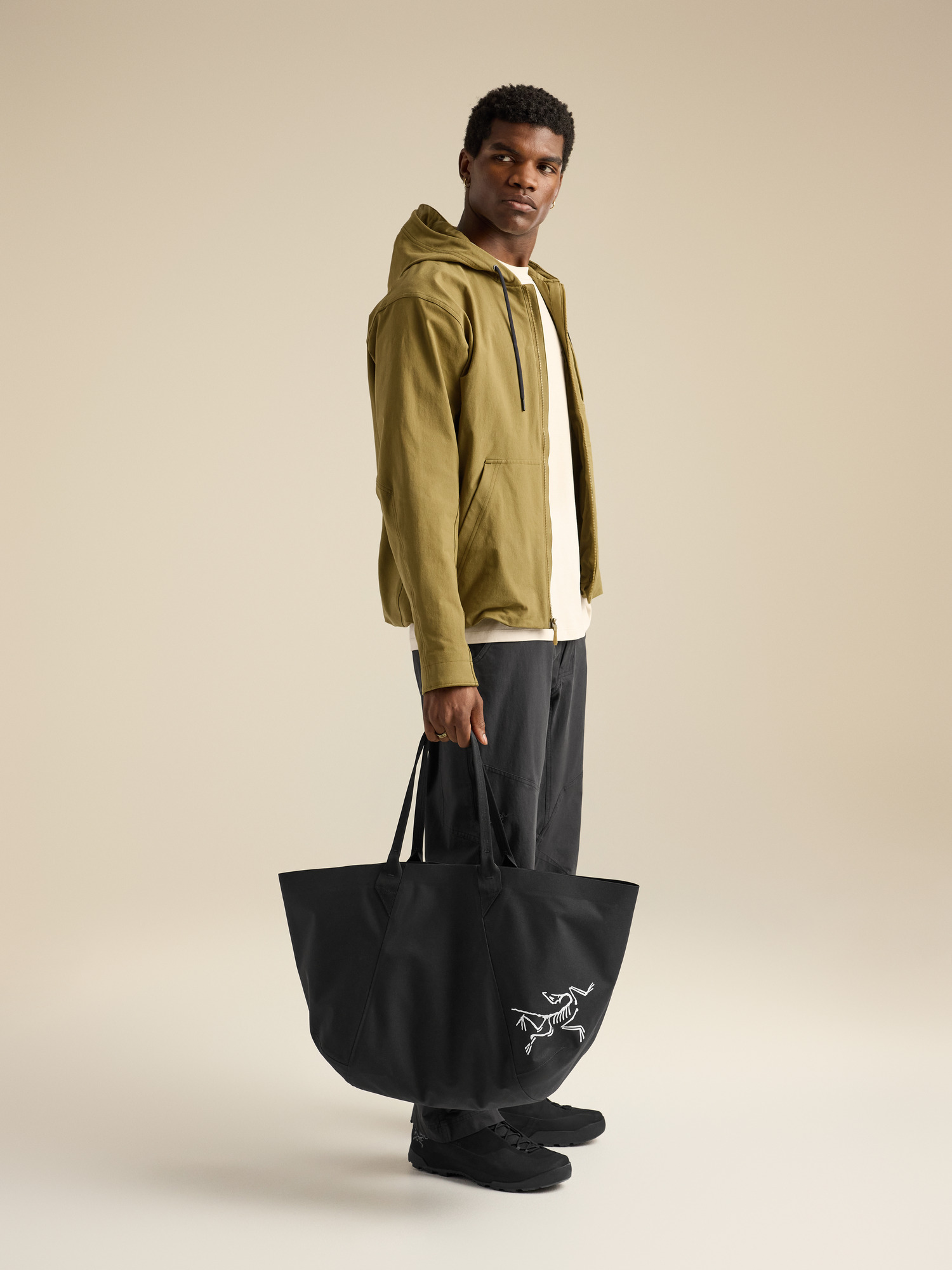 Carrier 45 Gear Tote | Arc'teryx United States