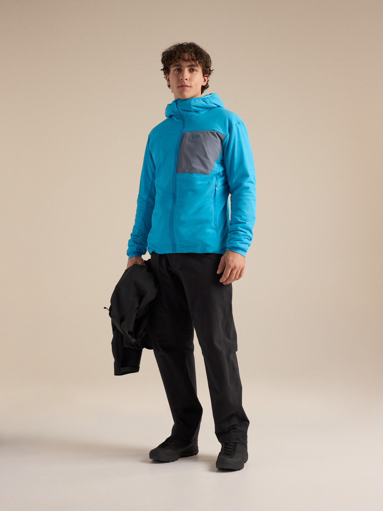 Мужские куртки Arc'teryx Proton Hoody, цвет: Aquaculture / Stratus — фото 2