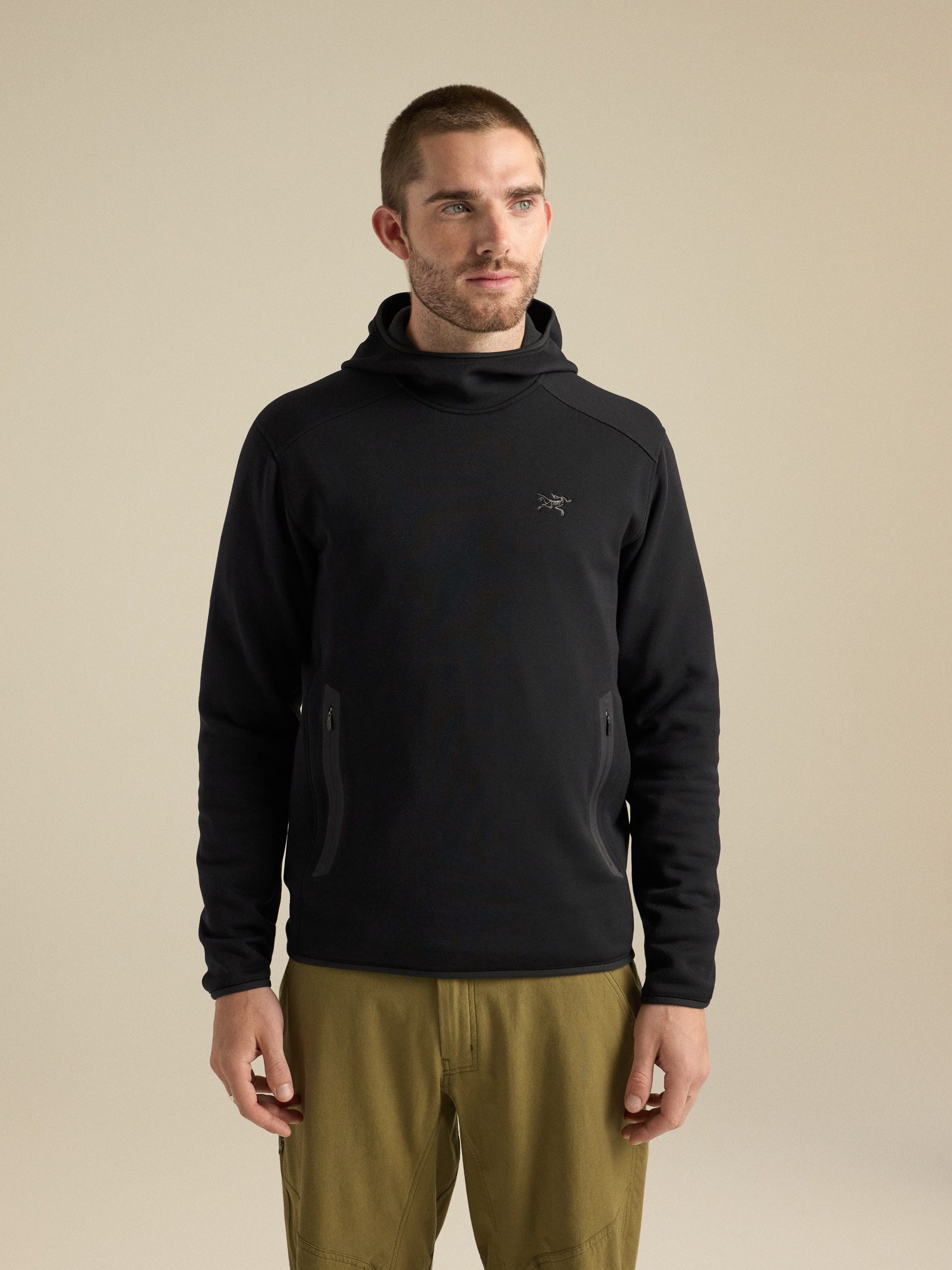 Мужское худи Arc'teryx Kyanite Pullover Hoody, цвет: Чёрный