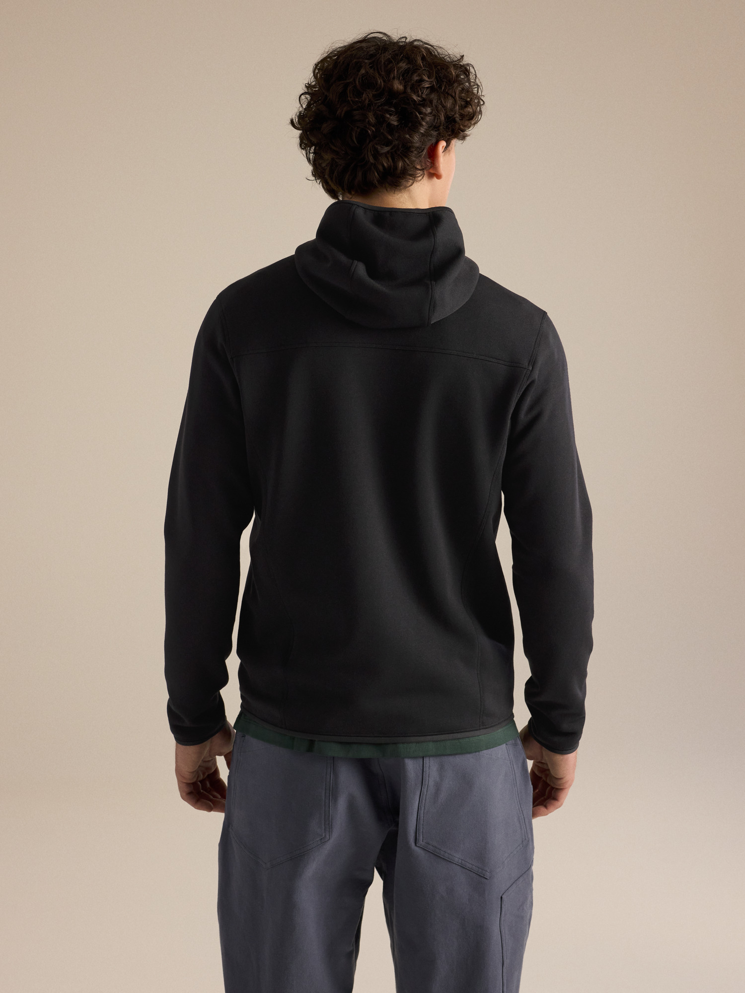 Мужские худи Arc'teryx Kyanite Hoody, цвет: Чёрный — фото 4