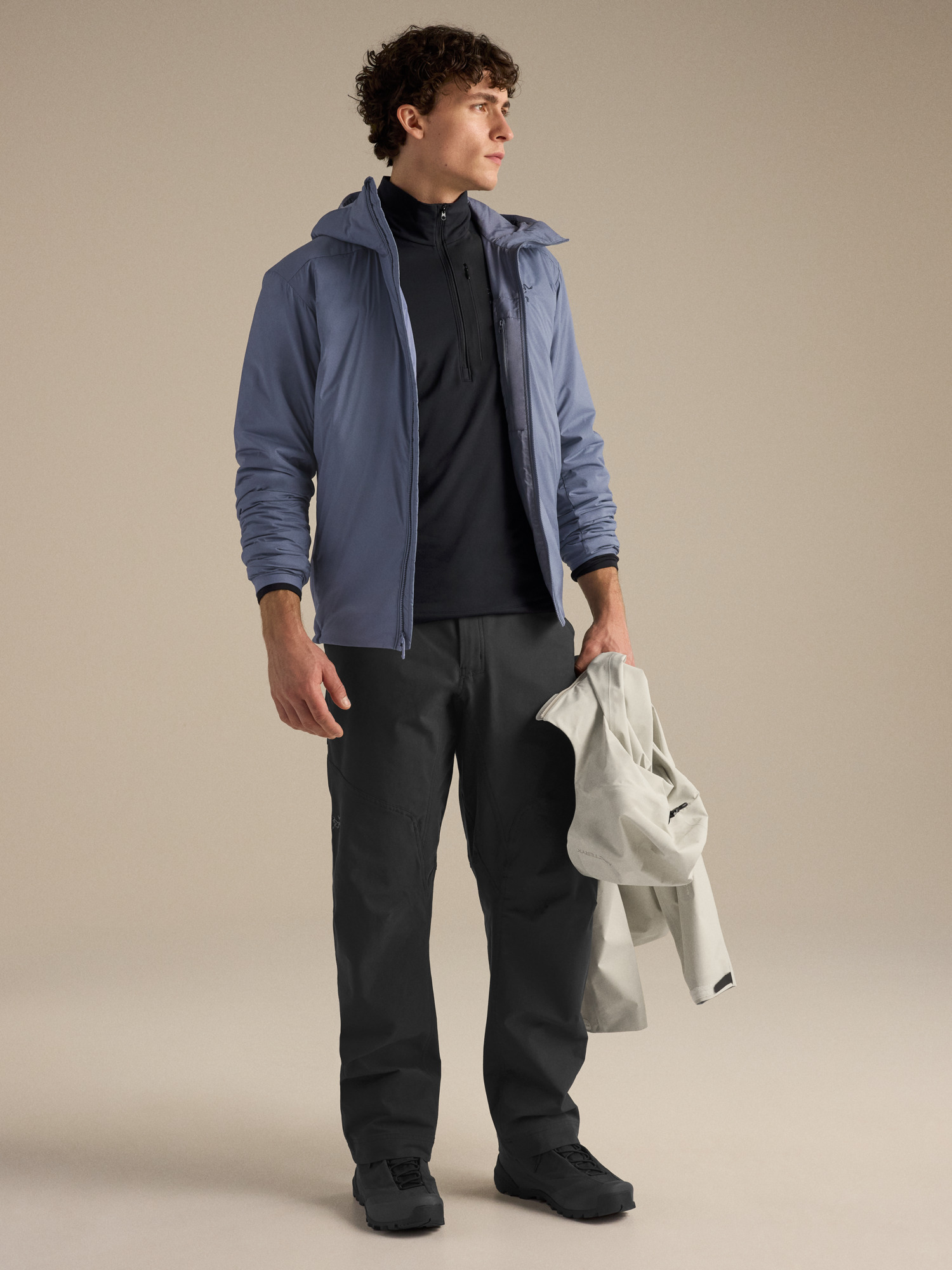 F26-X000009556-Atom-Hoody-