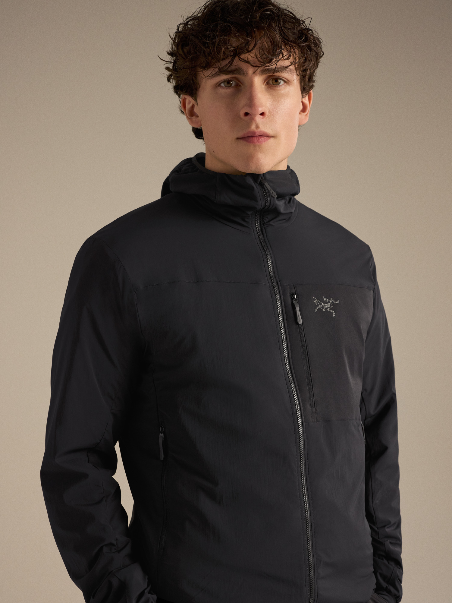 Мужские куртки Arc'teryx Proton SL Hoody, цвет: Чёрный — фото 7