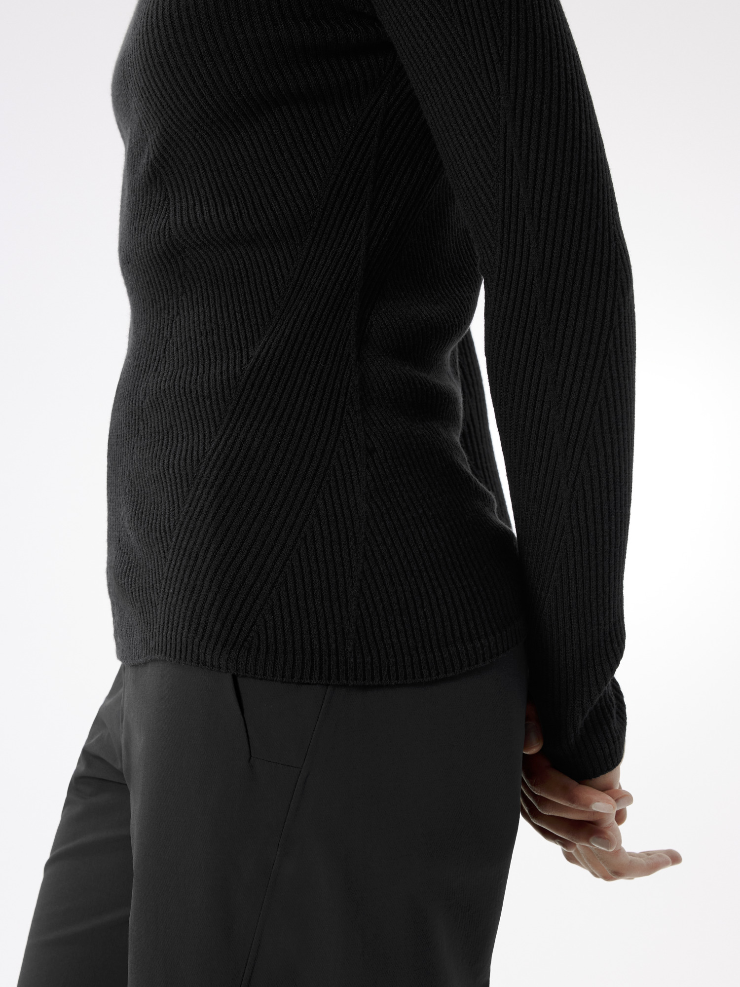 Arc'teryx Conic Wool Midlayer Women's, цвет: Чёрный — фото 8