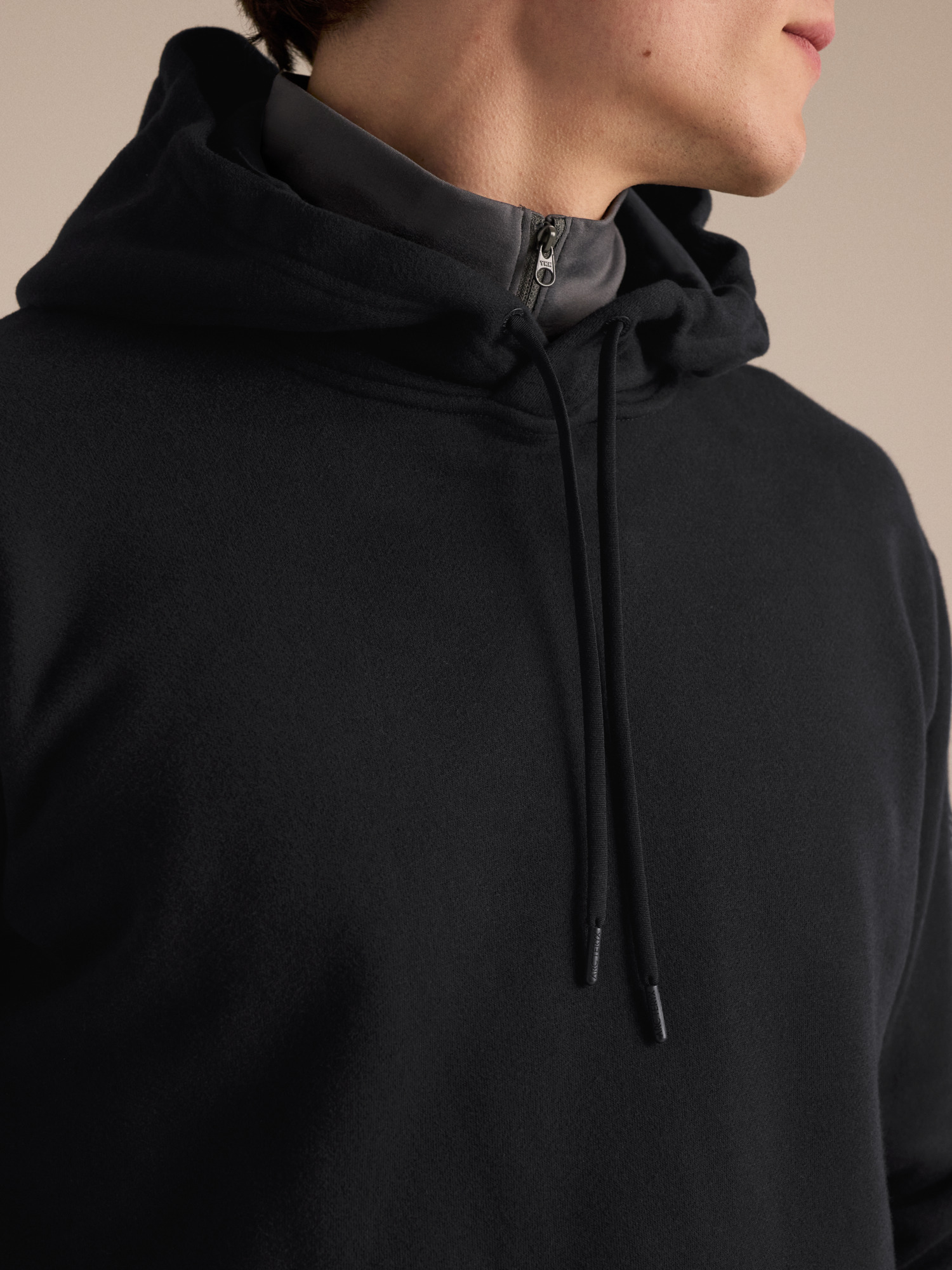 トップス ARC'TERYX Emblem Fleece Hoody Black XL Emblem Fleece Hoody Men's | Arc'teryx Canada