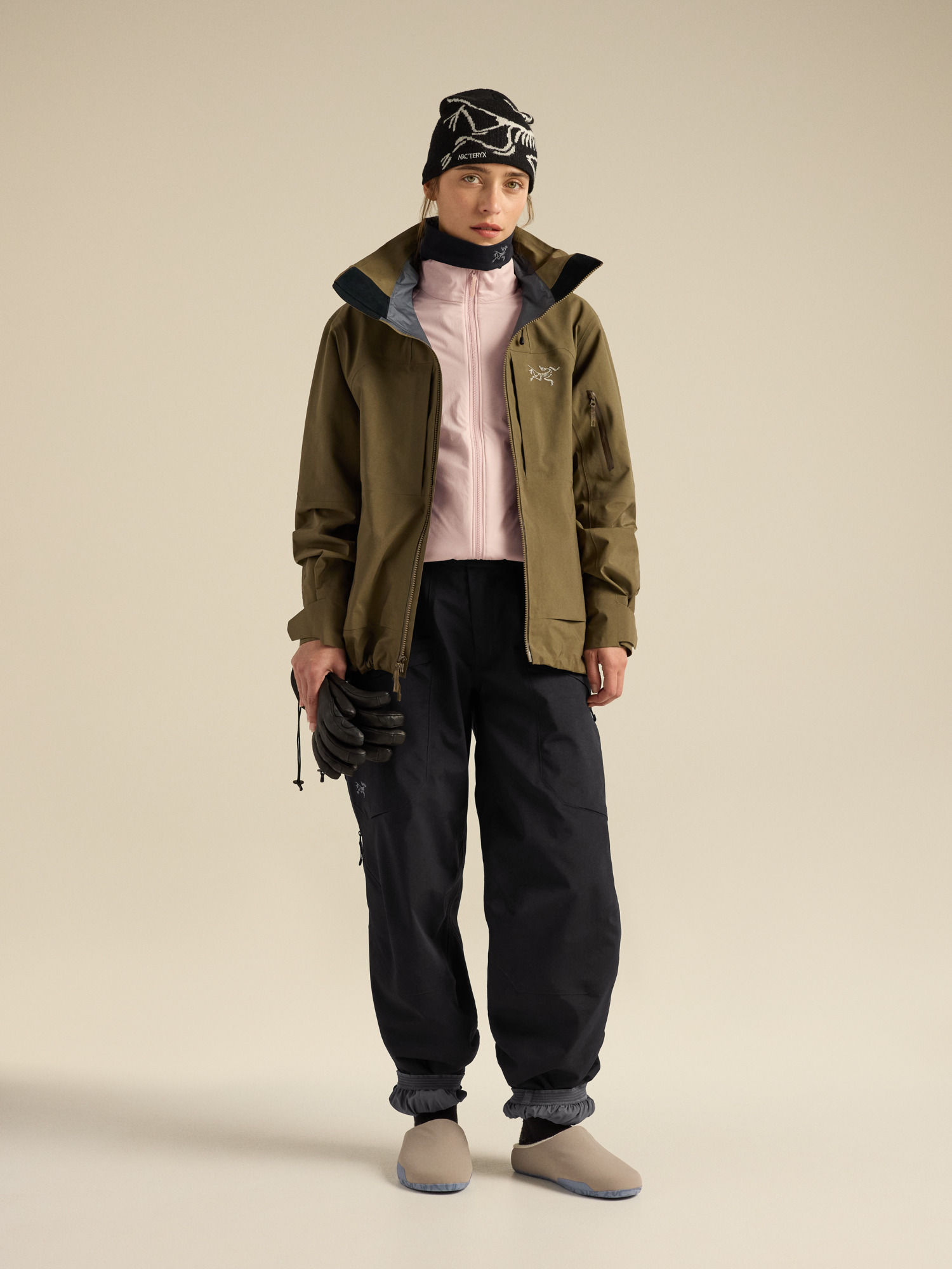 Женские брюки Arc'teryx Incendia, цвет: Чёрный — фото 2