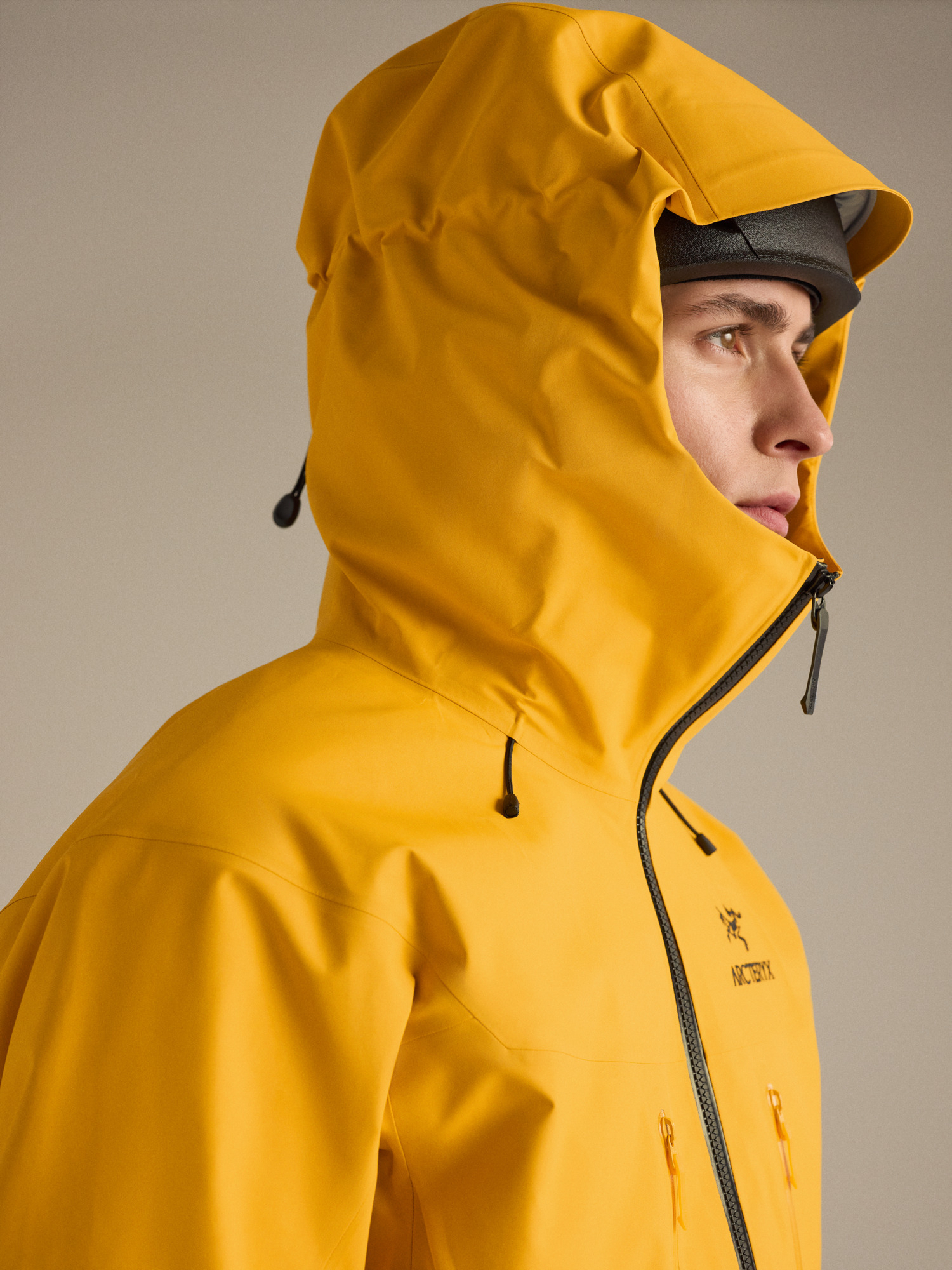 F26-X000009899-Alpha-SV-Jacket