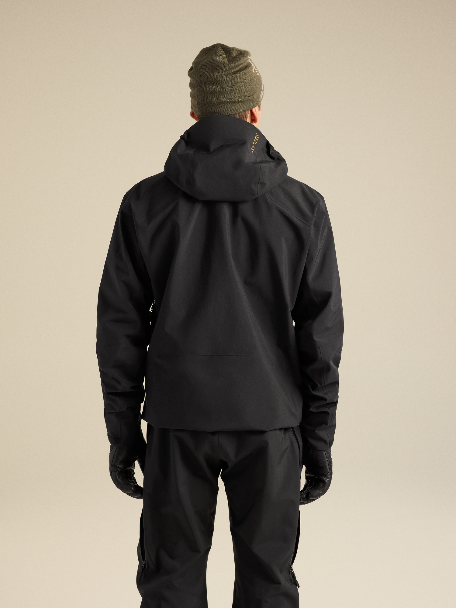 F26-X000009903-Rush-Jacket-