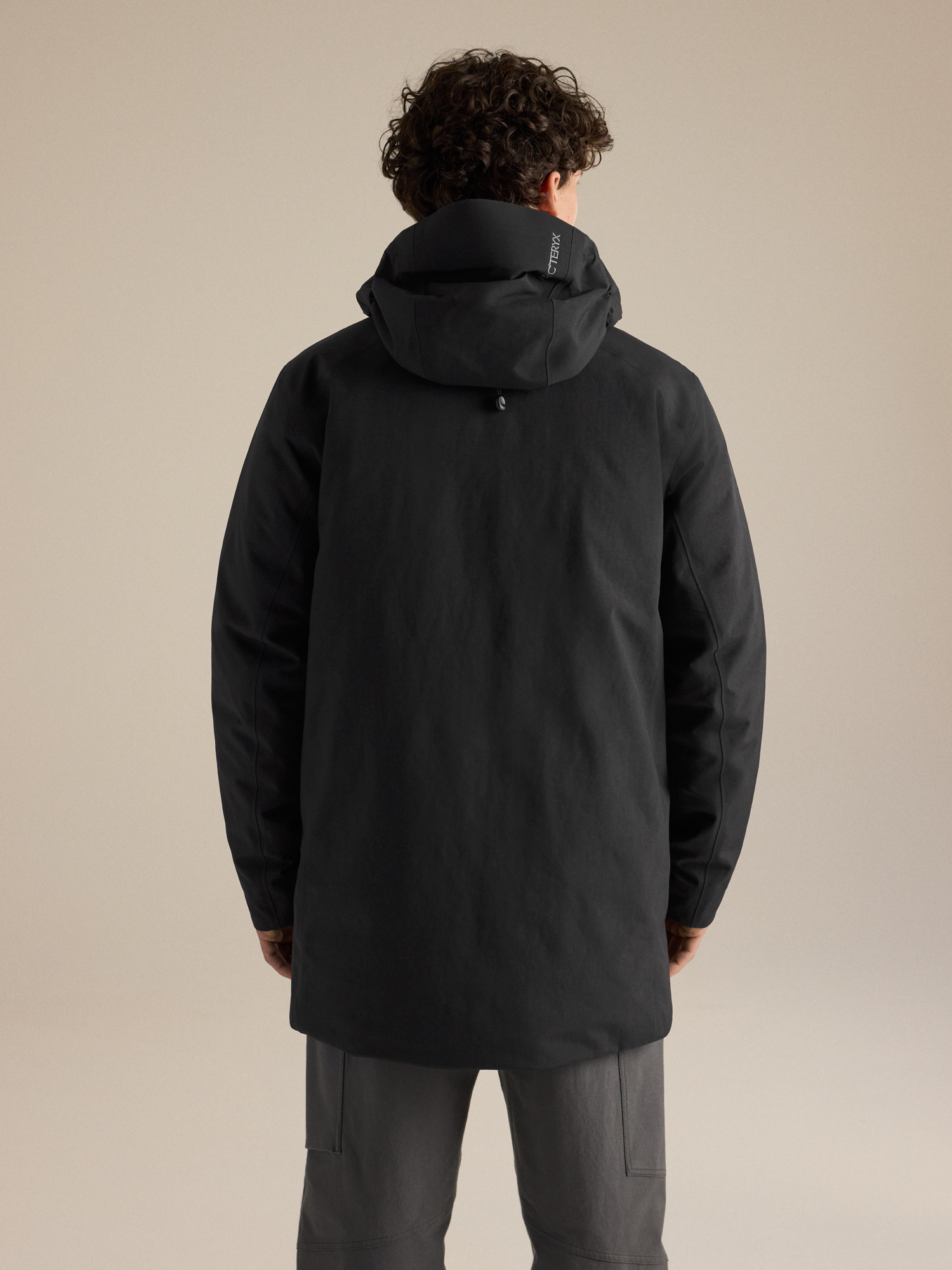 F26-X000009914-Therme-Down-
