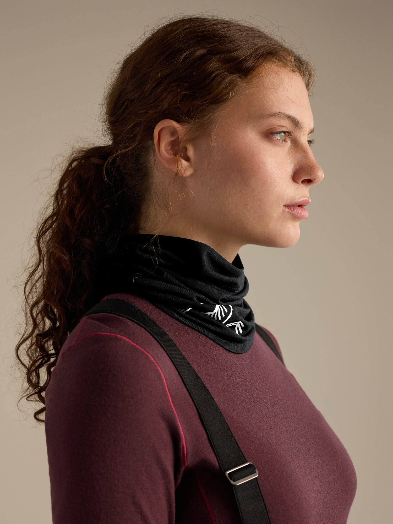 Аксессуары Arc'teryx Satoro Merino Neck Gaiter, цвет: Чёрный / Шёлковый — фото 4