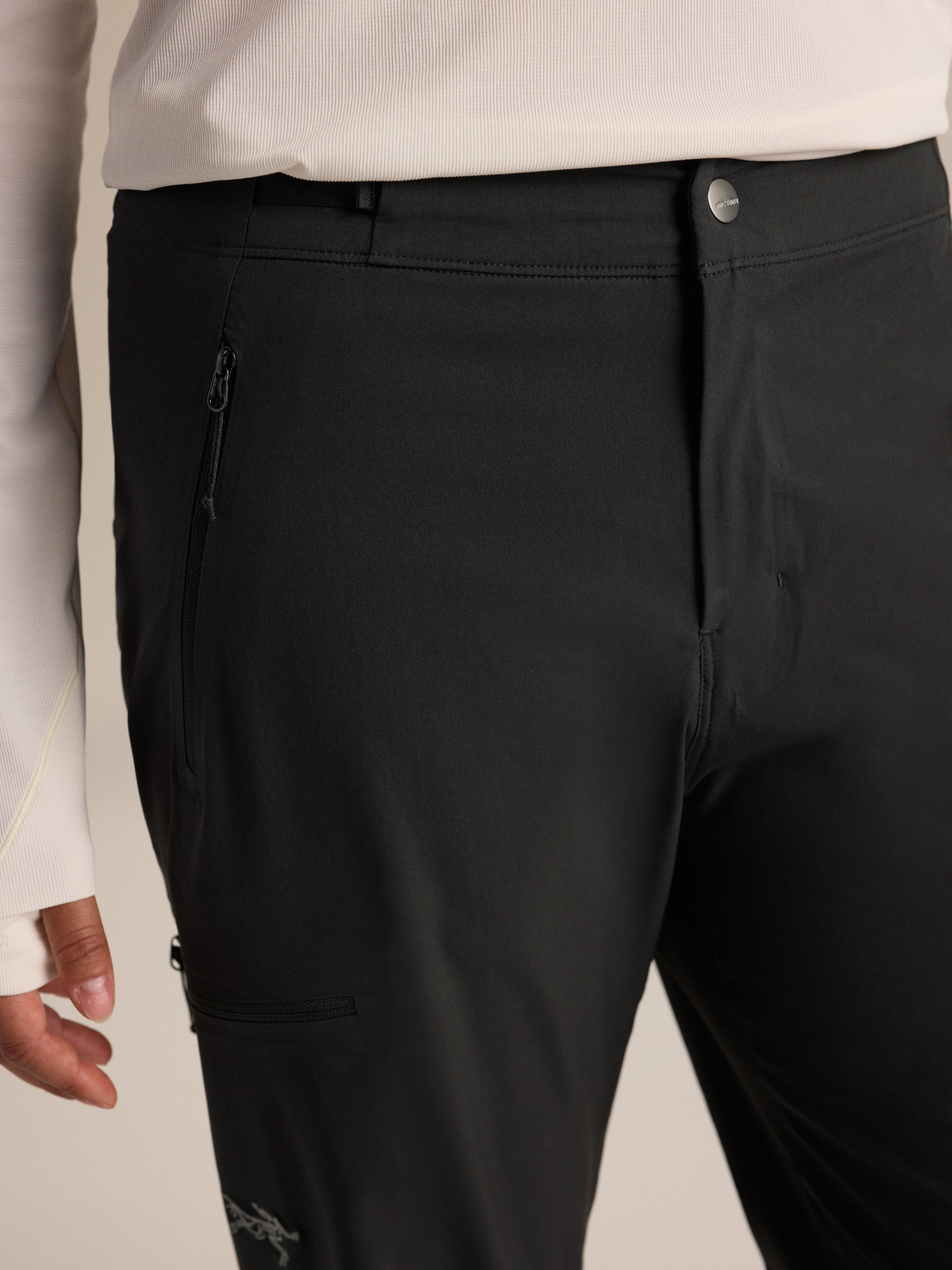 Женские брюки Arc'teryx Gamma, цвет: Чёрный — фото 4