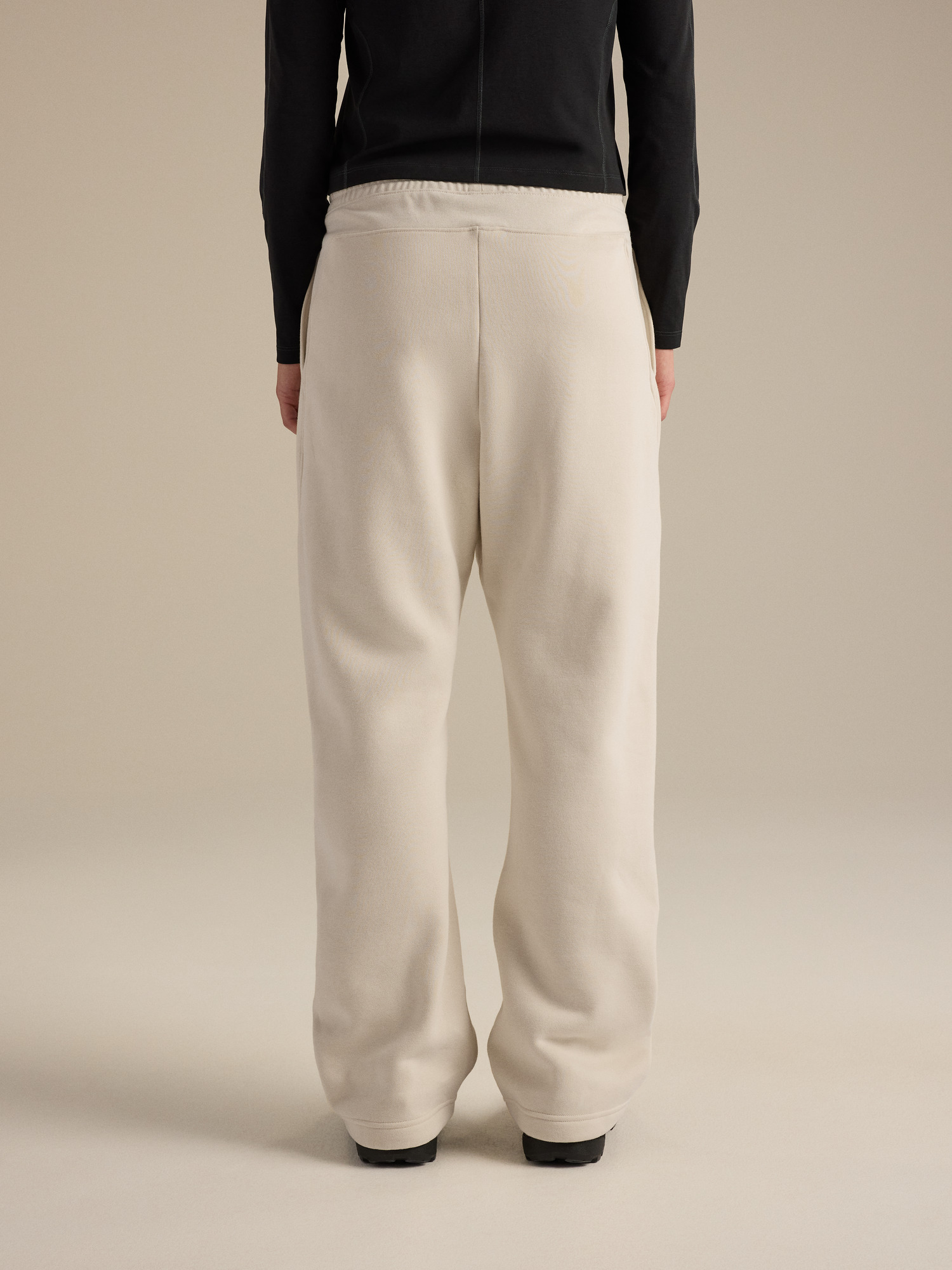 F26-X000010222-Emblem-Fleece-