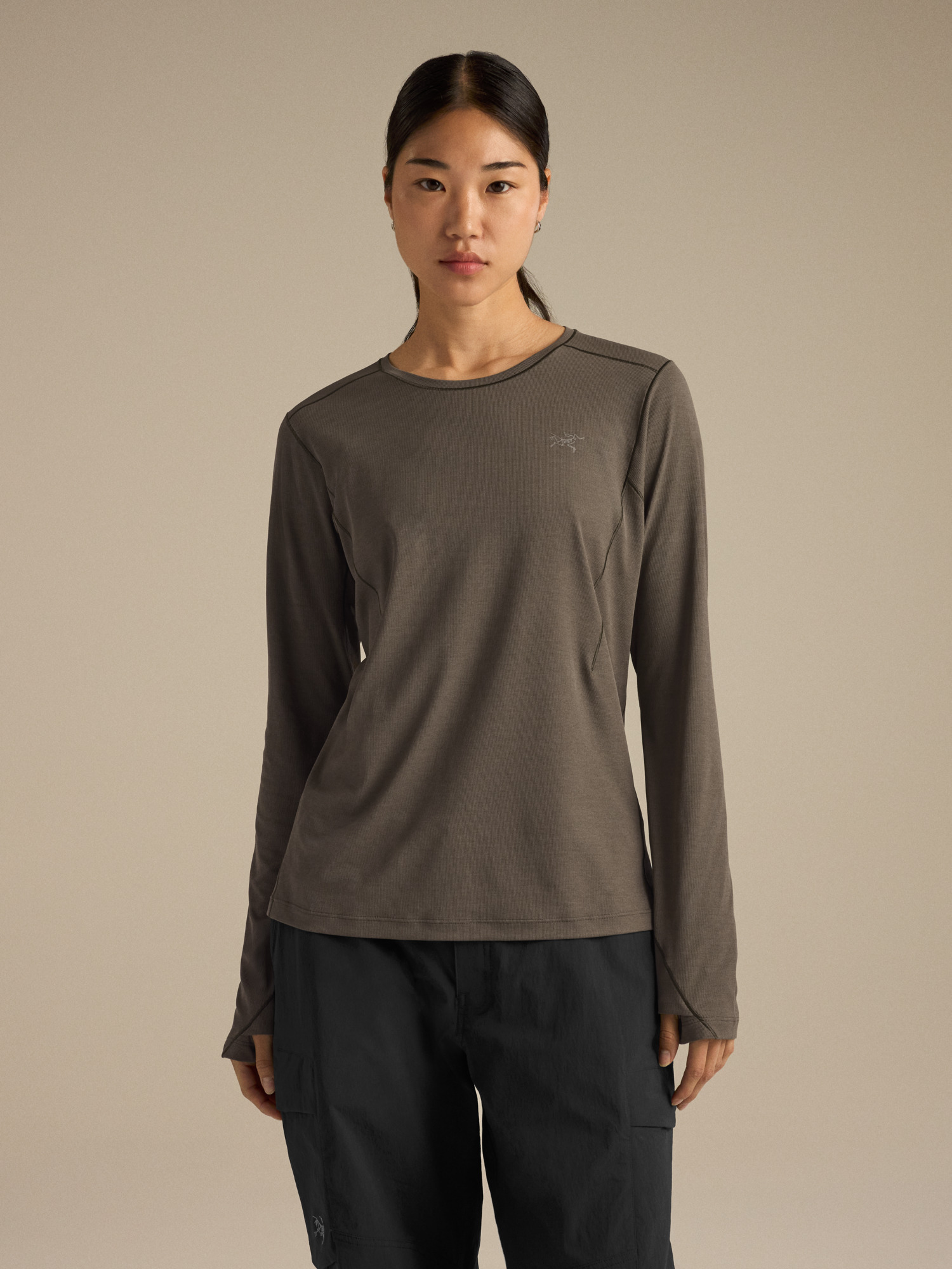 Sunna Shirt LS 长袖圆领T恤 女装