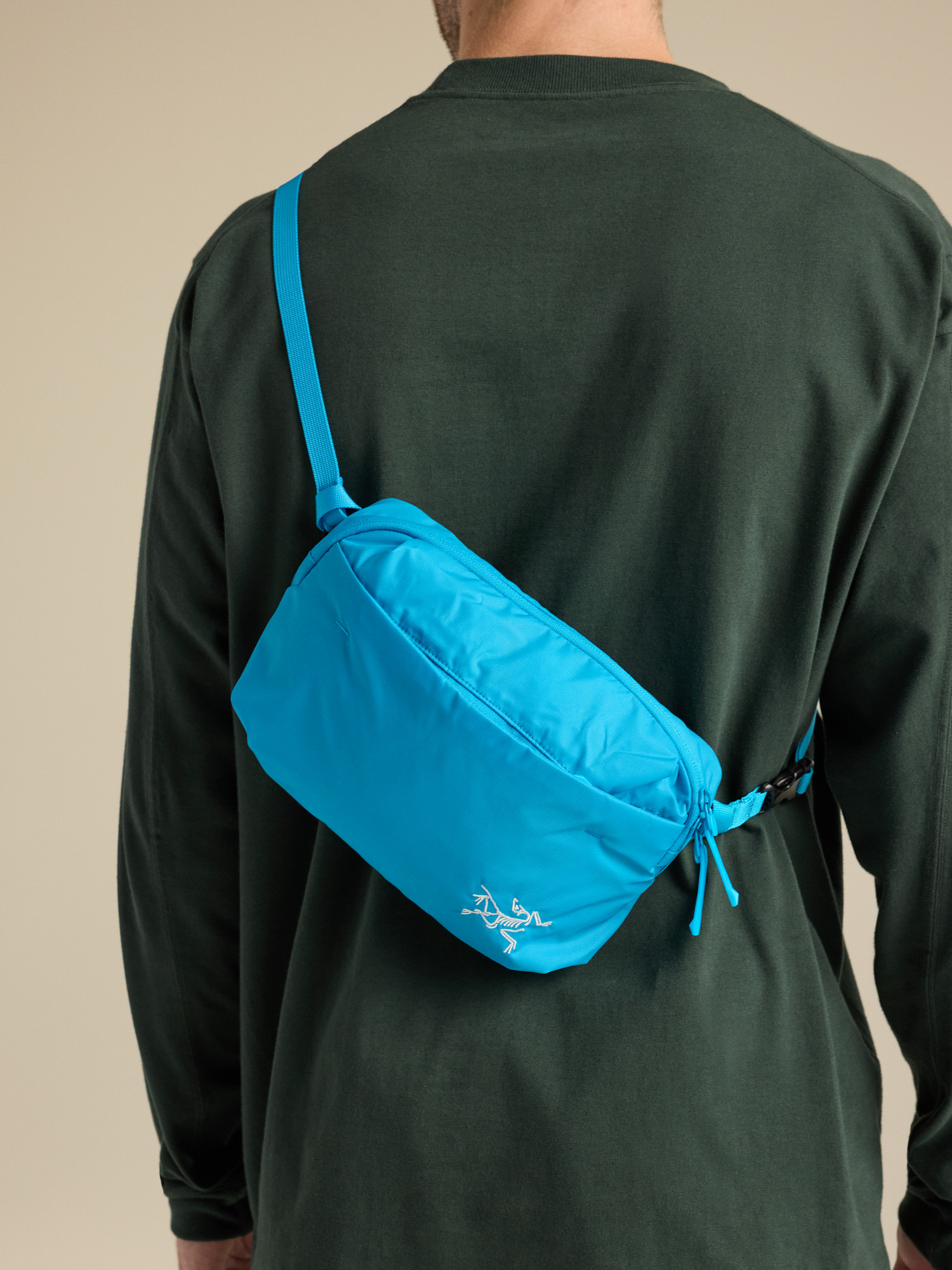 Сумка Arc'teryx Heliad Crossbody, цвет: Aquaculture — фото 7