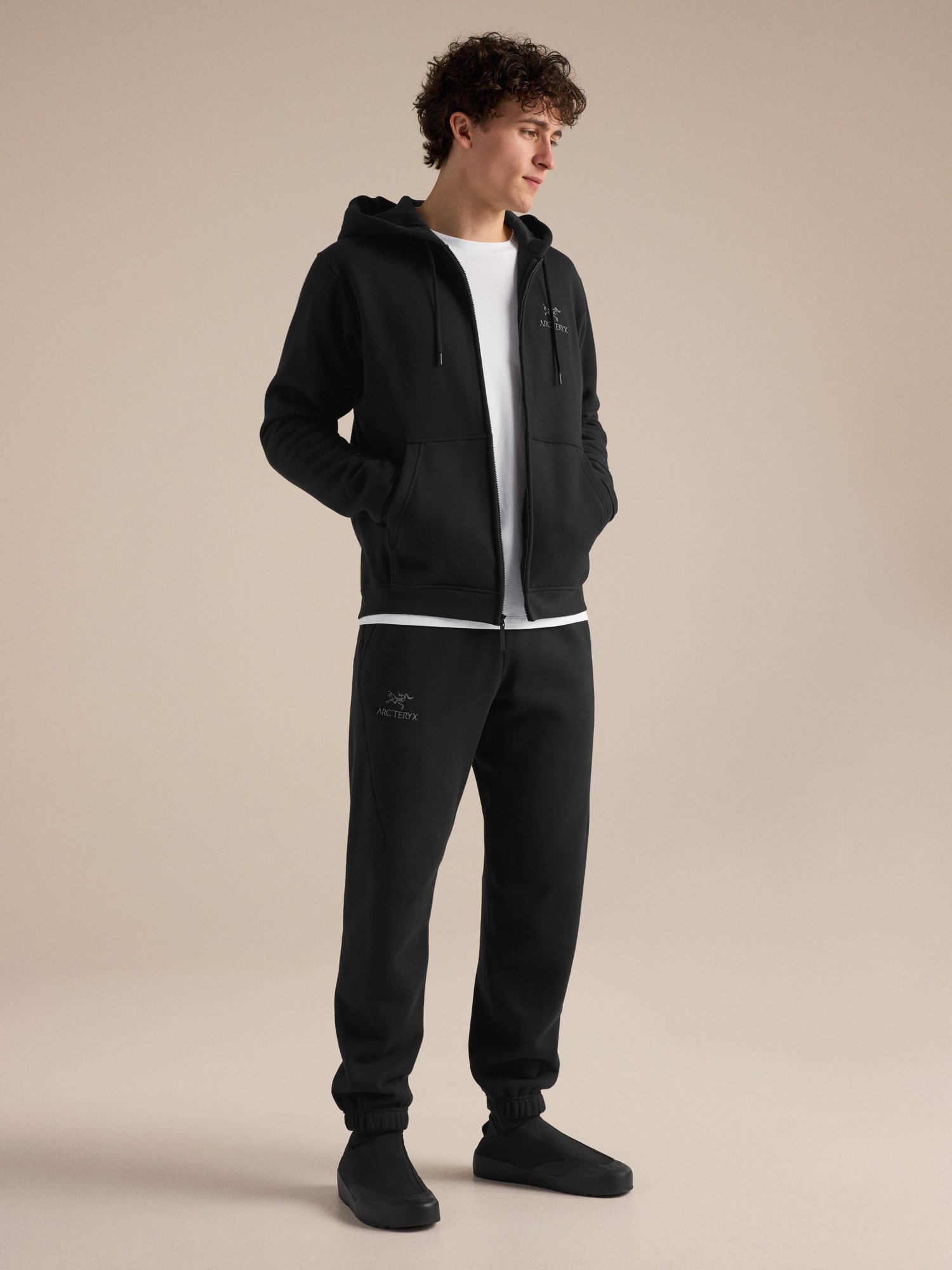Emblem Fleece Jogger Men