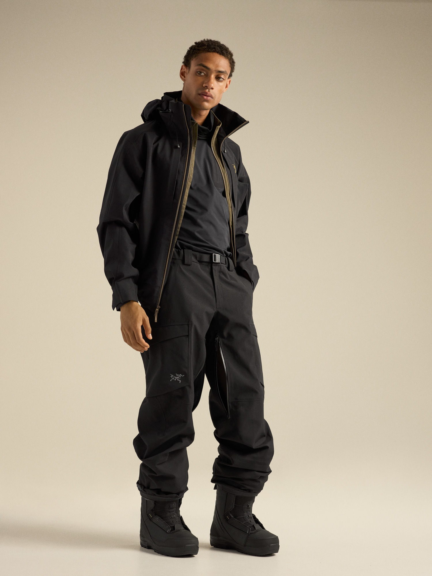 Мужские брюки Arc'teryx Strato, цвет: Чёрный — фото 2
