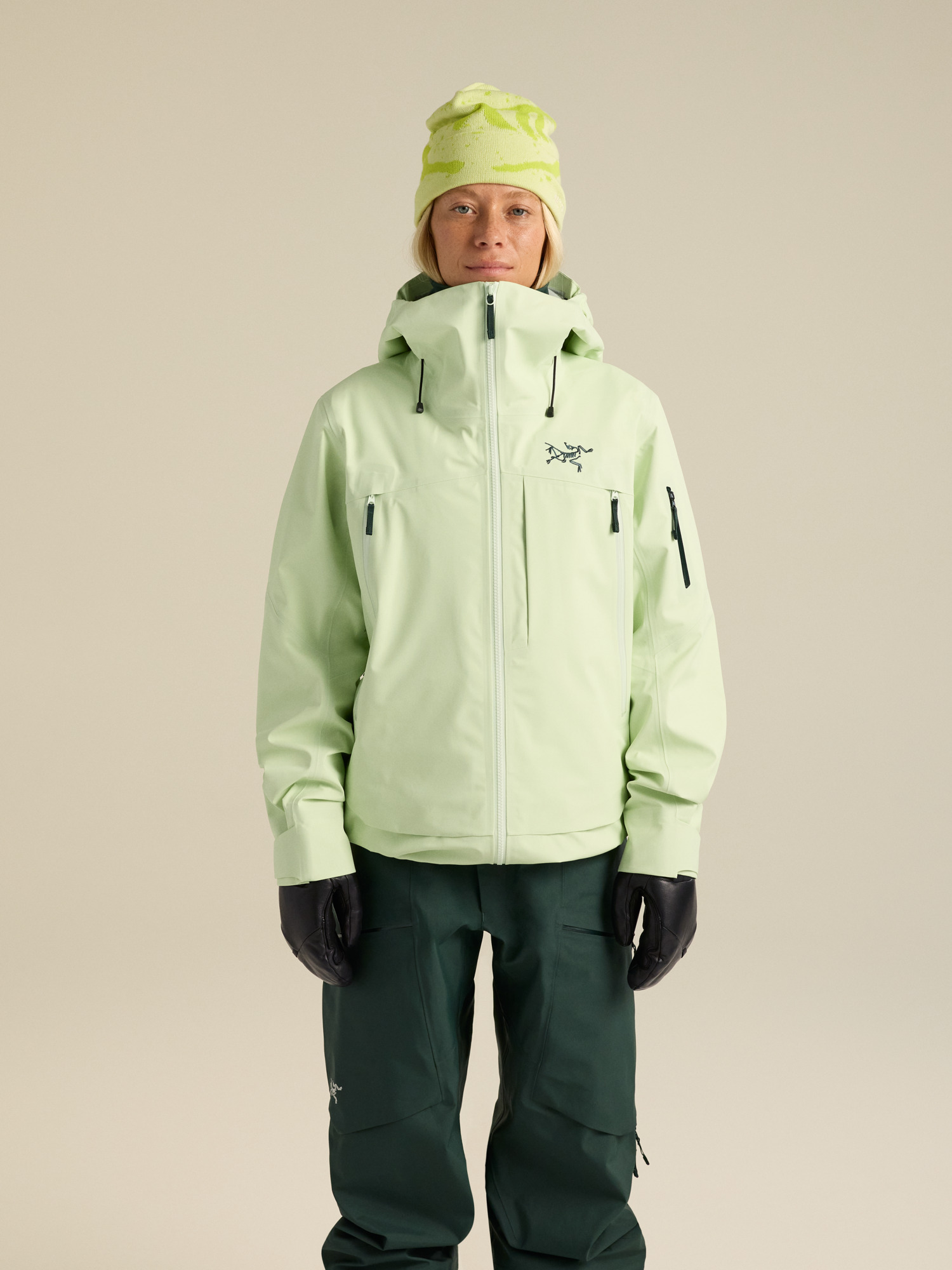Women's Outdoor Clothing | Outerwear & Footwear | Arc'teryx United