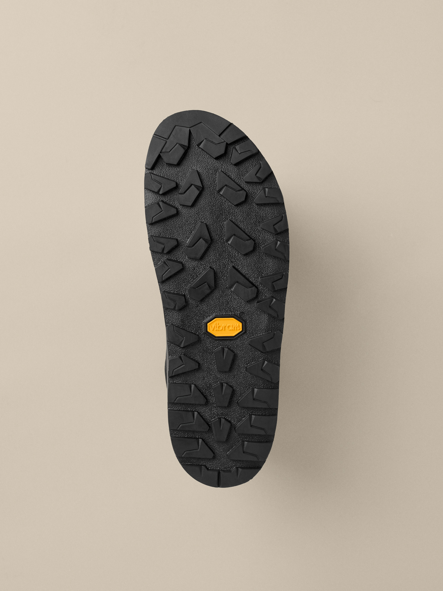 Kragg Mid Shoe