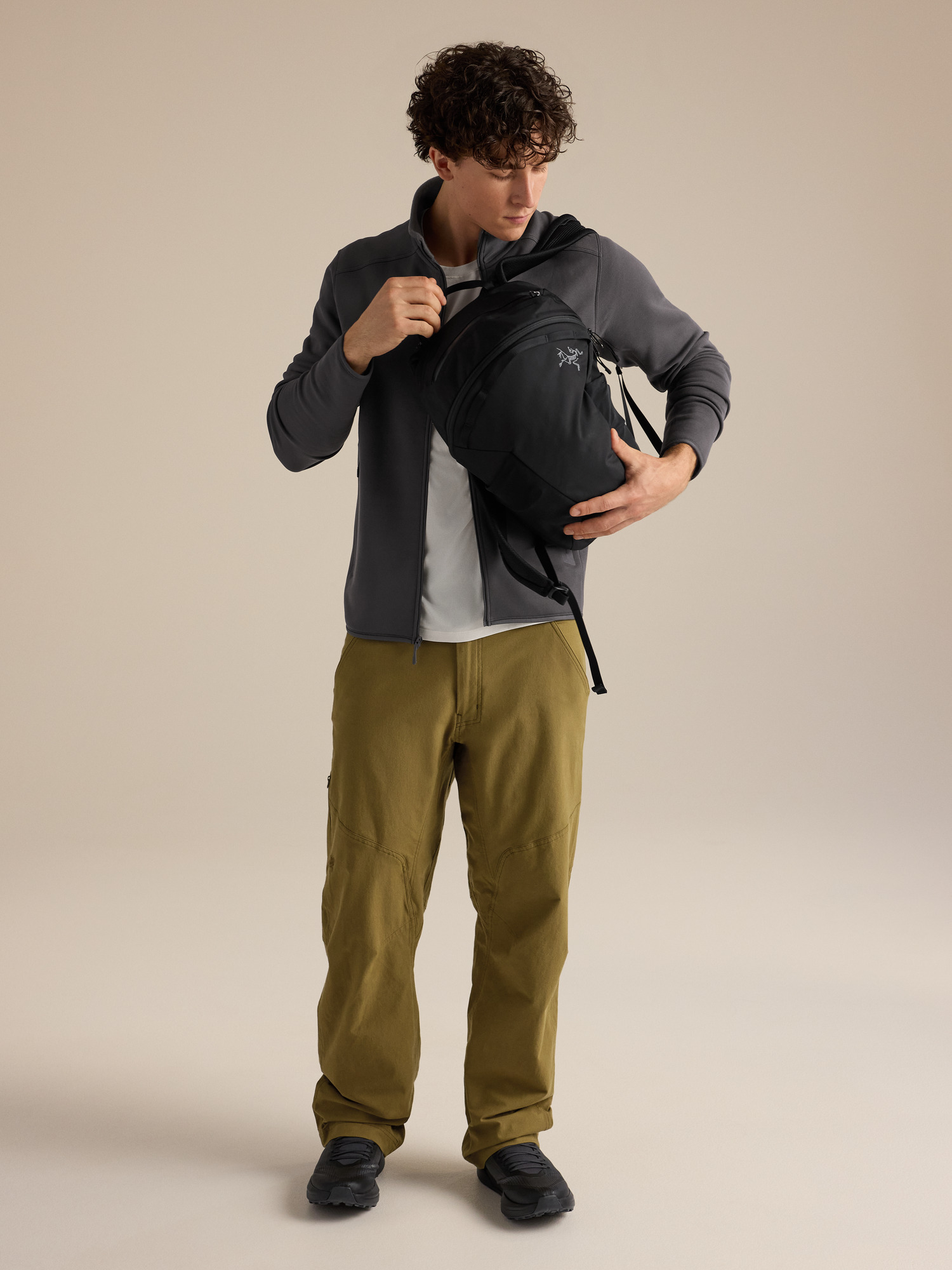 Axios 10 Backpack