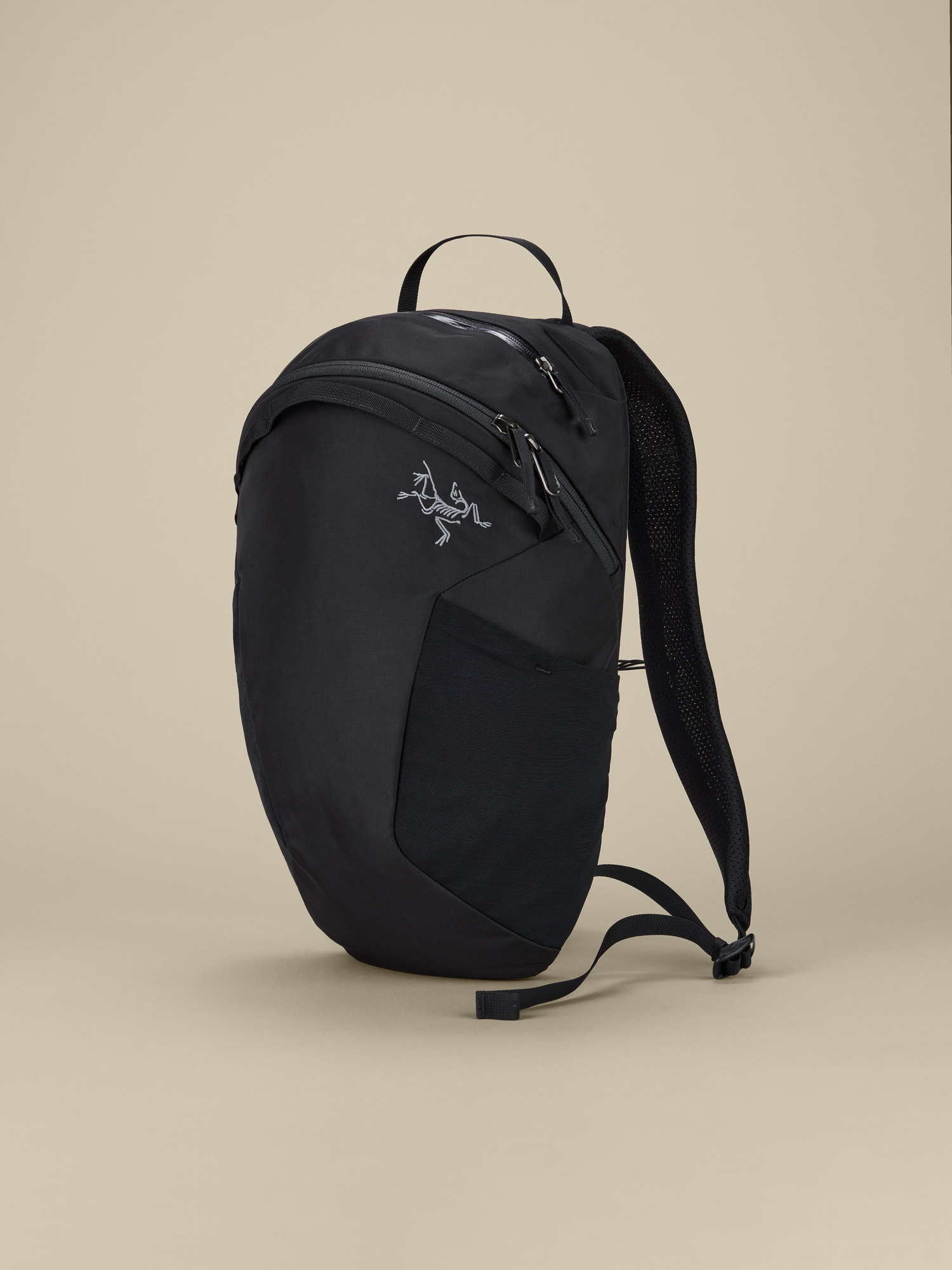 Axios 10 Backpack | Arc'teryx United States