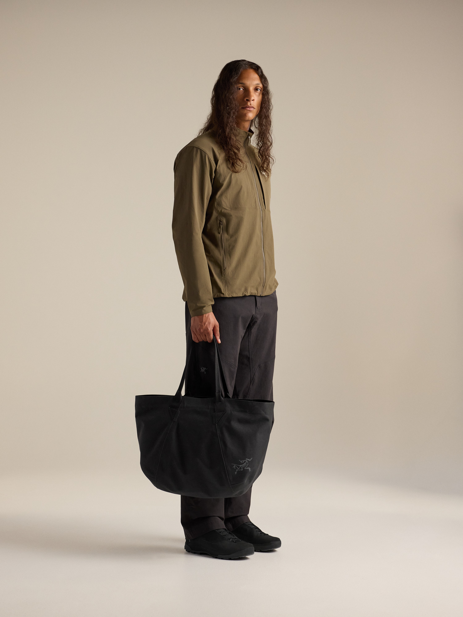 Сумка Arc'teryx Carrier 35 Weekender, цвет: Чёрный — фото 8