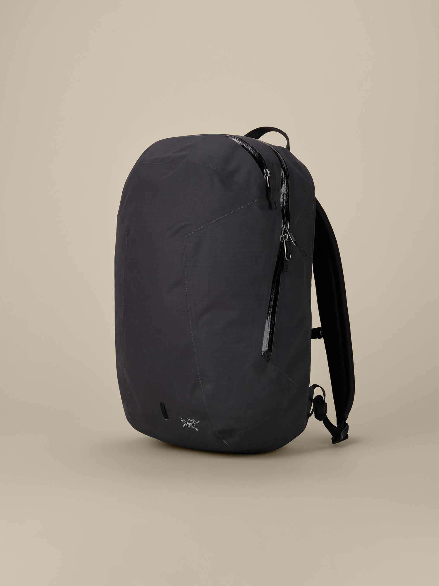 Granville 16 Backpack | Arc'teryx Outlet