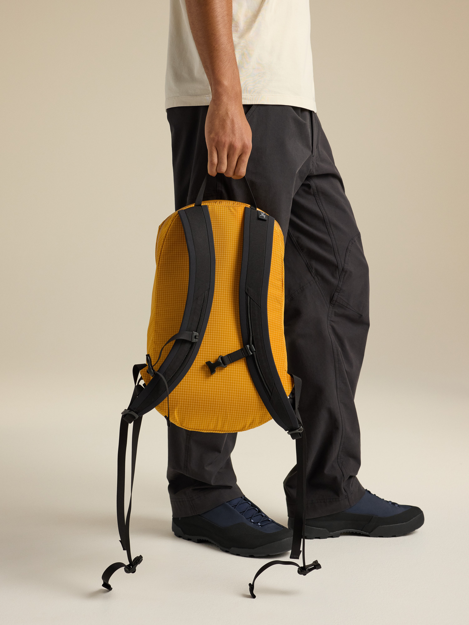 Konseal 15 Backpack | Arc'teryx Canada