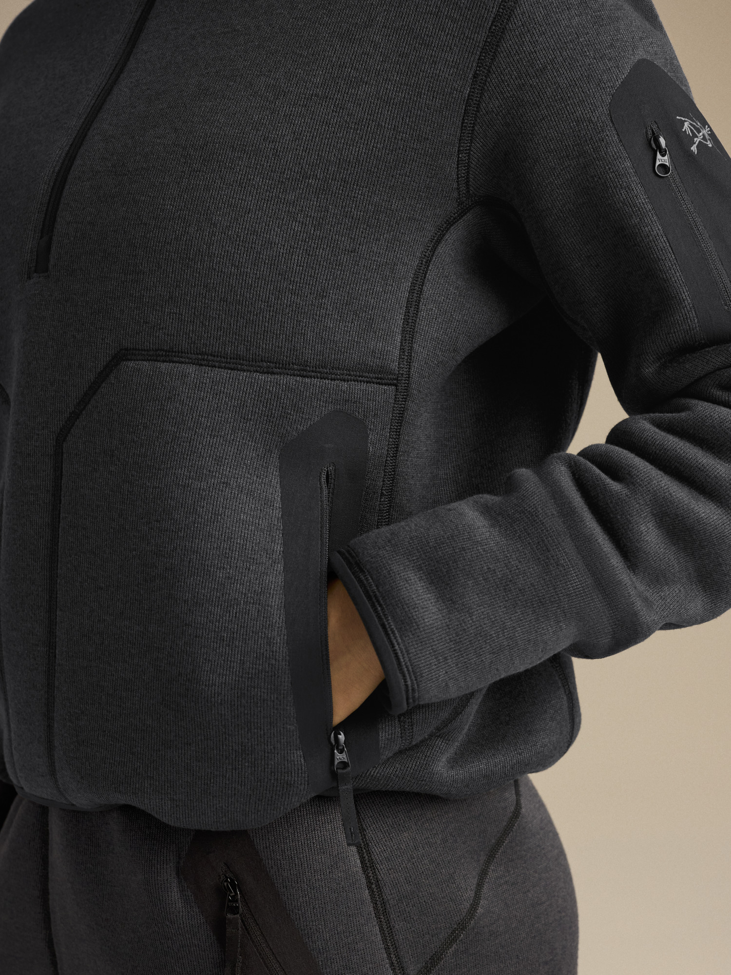 Covert 1/2 Zip Neck