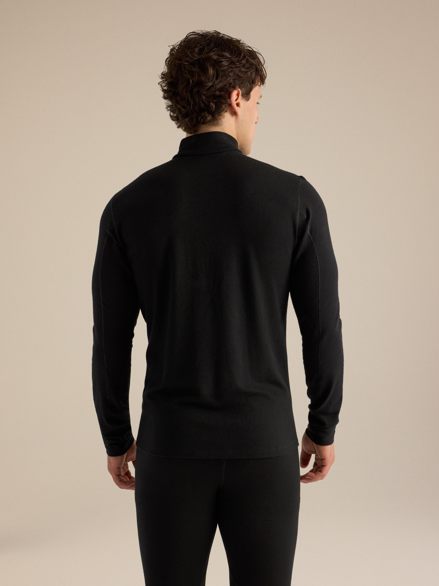 Мужской топ Arc'teryx Satoro Merino Wool Zip Neck, цвет: Чёрный — фото 4