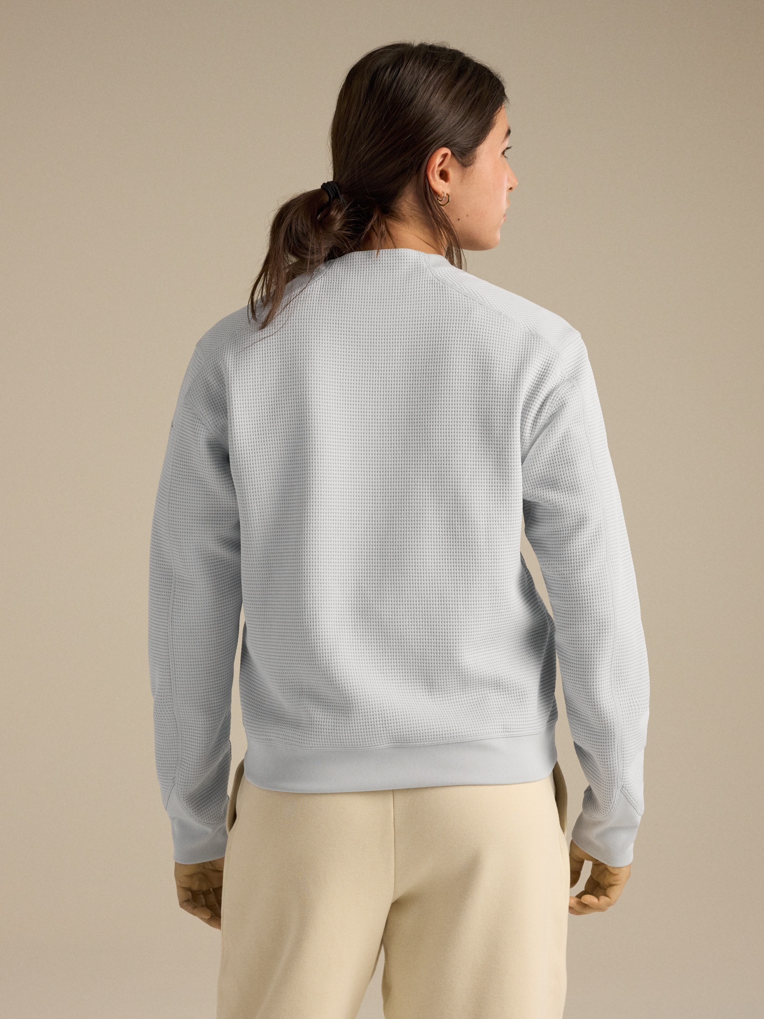 Olera Crew Neck Pullover