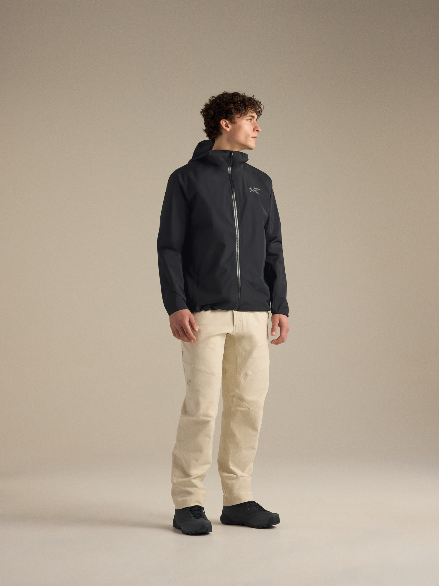 Мужские куртки Arc'teryx Solano Hoody, цвет: Чёрный — фото 8