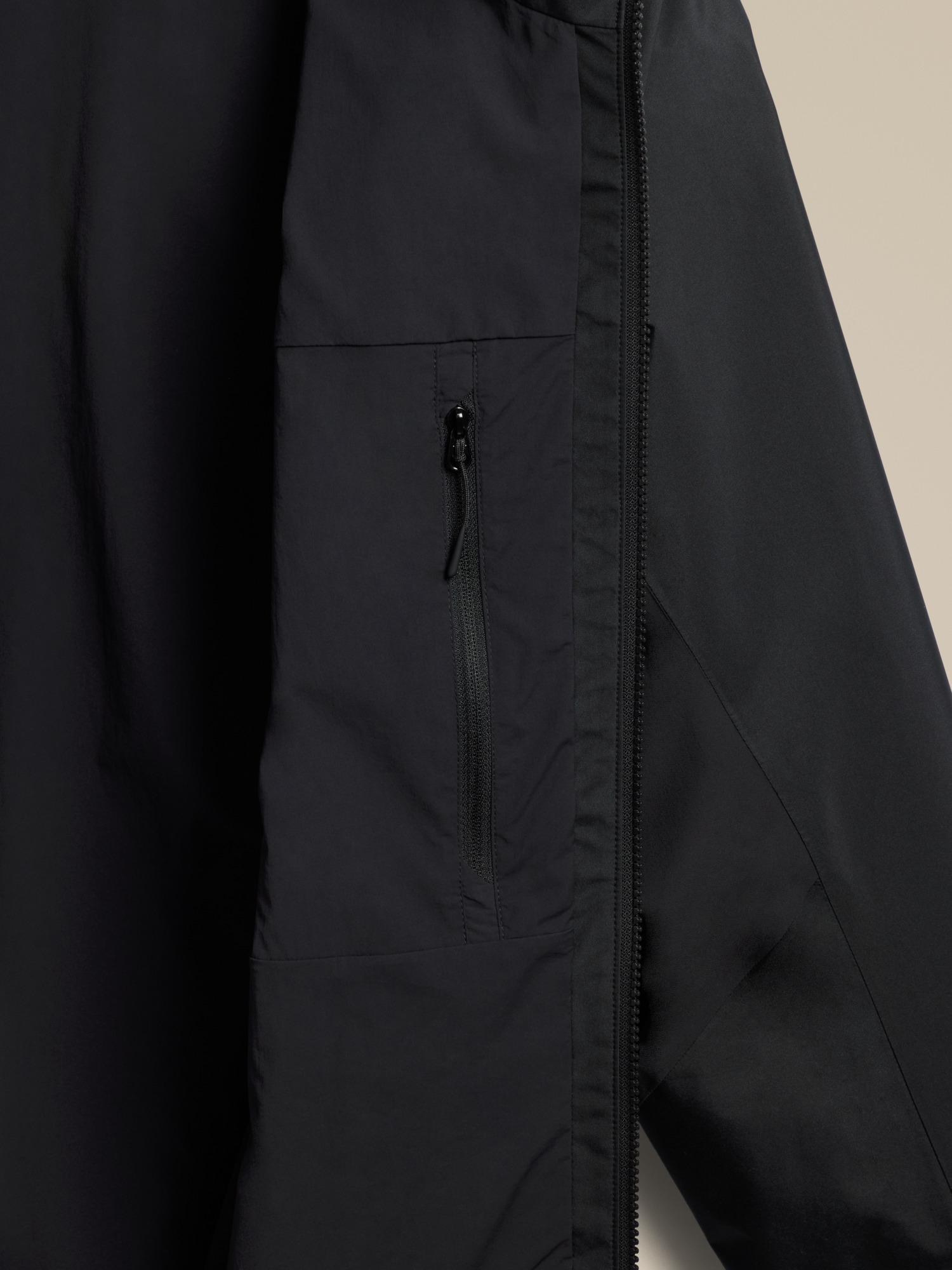 Мужские куртки Arc'teryx Solano Hoody, цвет: Чёрный — фото 9
