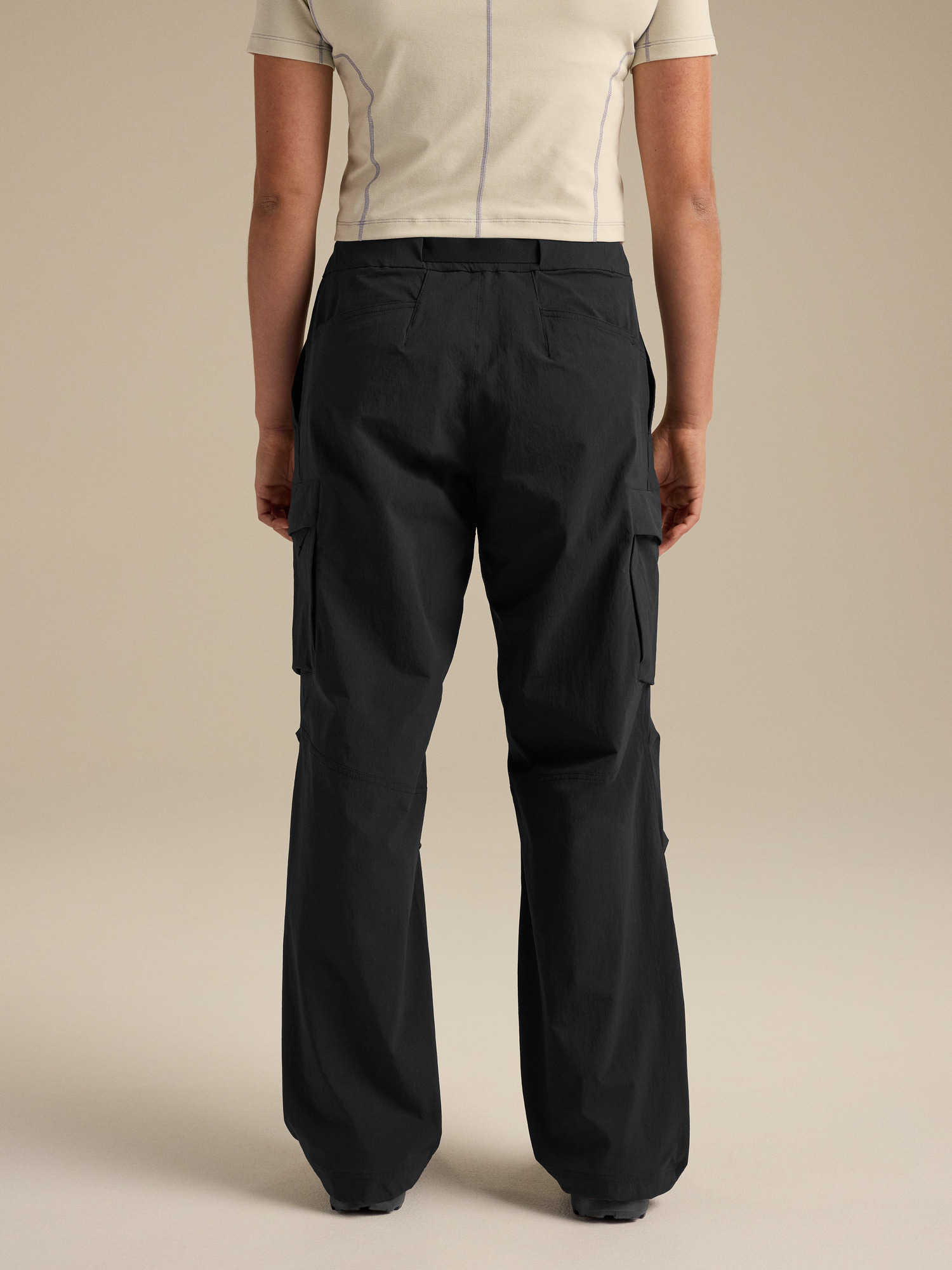 Leutia Pant