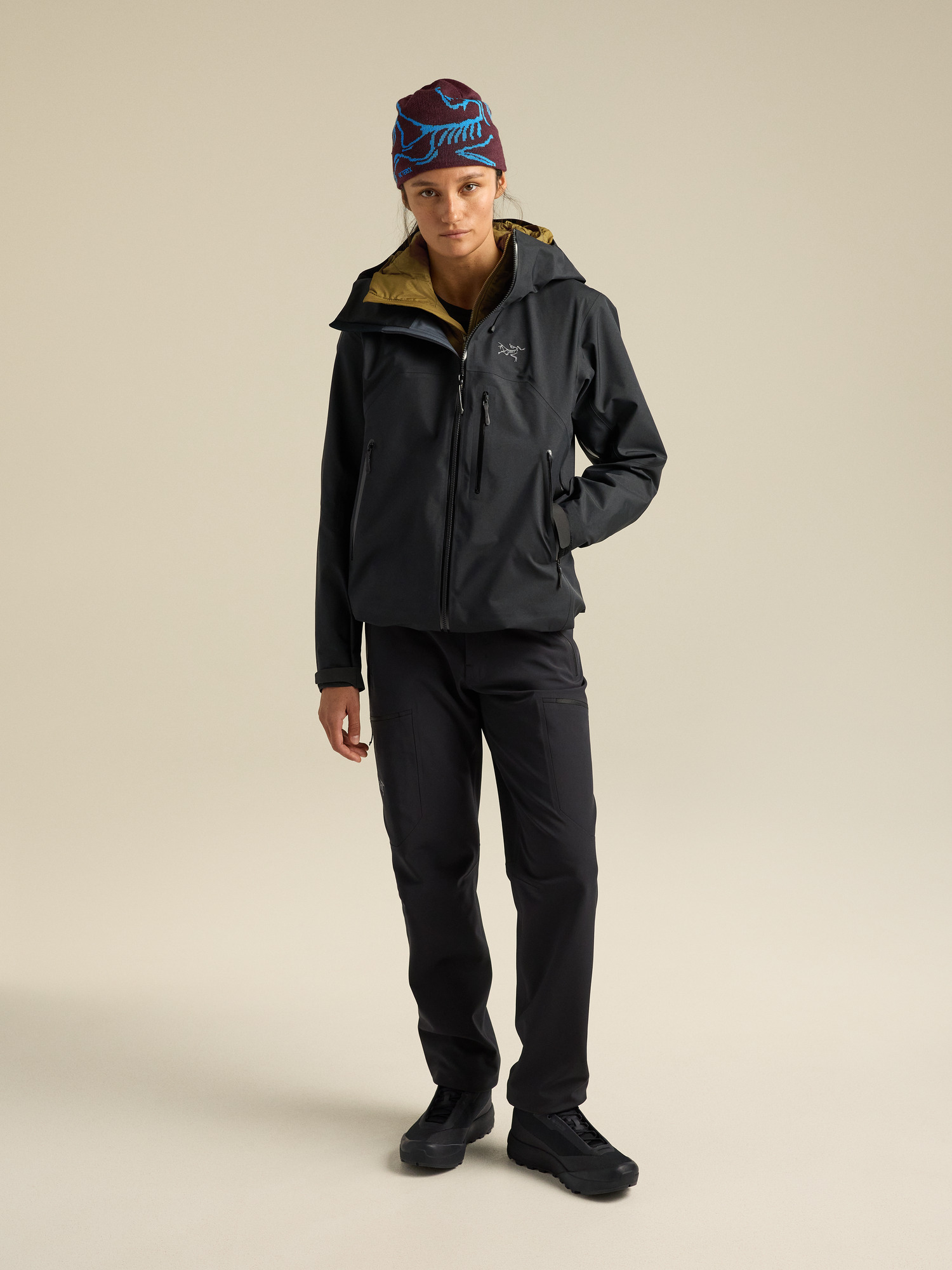 Beta SV Jacket Women's | Arc'teryx United States