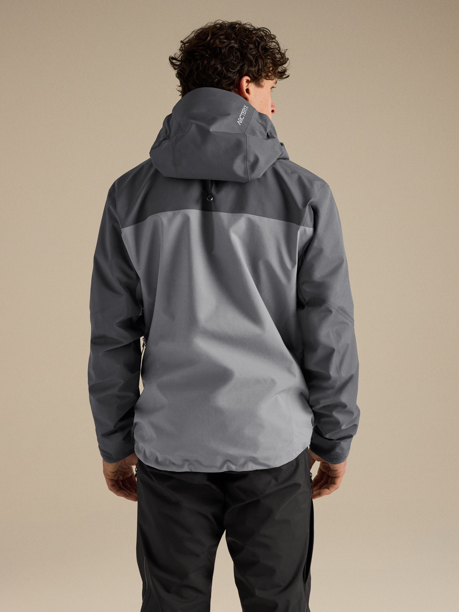 F26-X000011062-Beta-AR-Jacket-