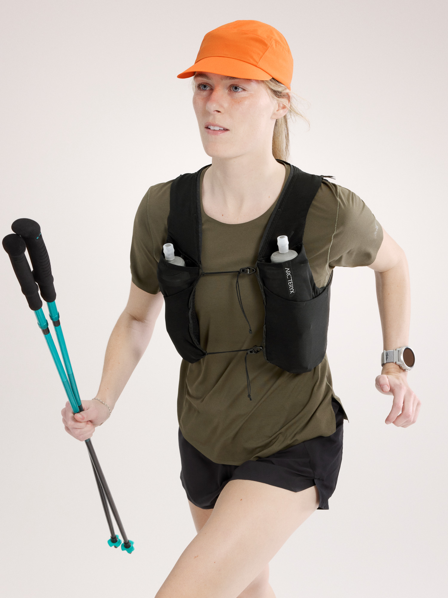 アークテリクス ノーバンLTフーデイ women's S sundaymountain_a31265