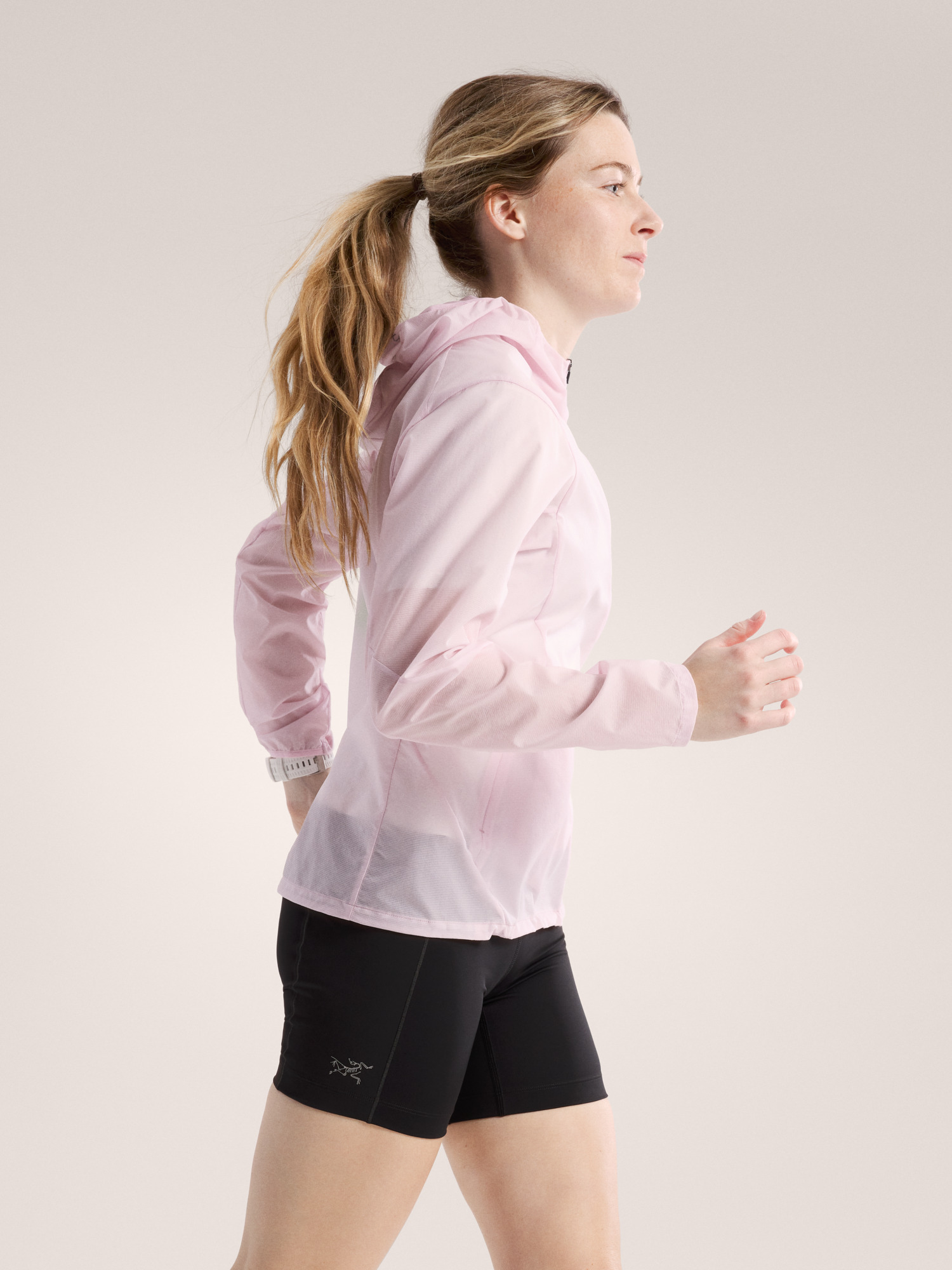 極美品　ARC'TERYX インセンド エアシェル フーディ　パープル　M Incendo Airshell Hoody Women's | Arc'teryx