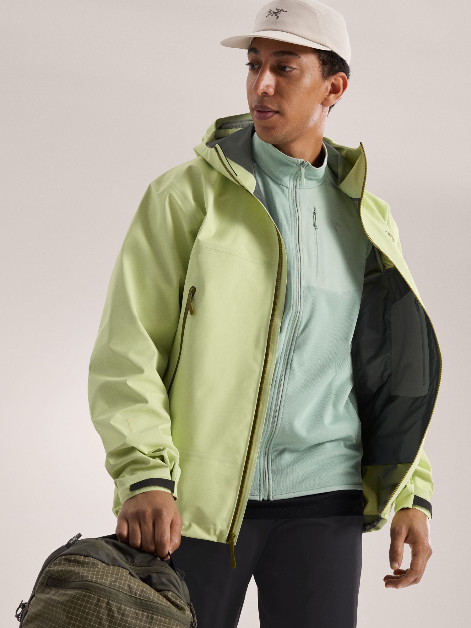 サイズ感を解析！ARC'TERYX（アークテリクス）Beta Jacket