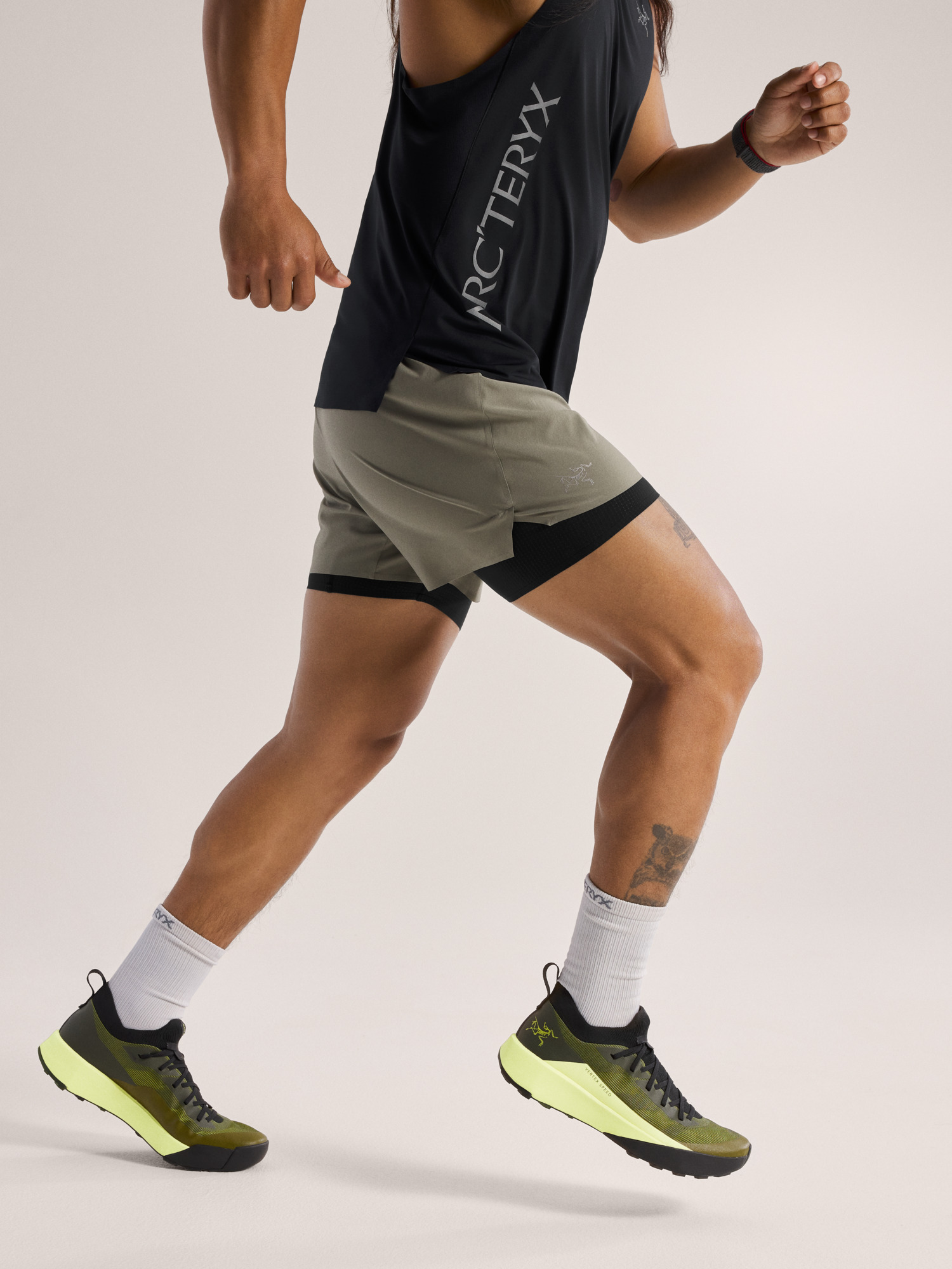 ARC'TERYX ライトグリーン NORVAN 5インチ Amazon | Arc'teryx Norvan Short 5インチ メンズ | 超軽量