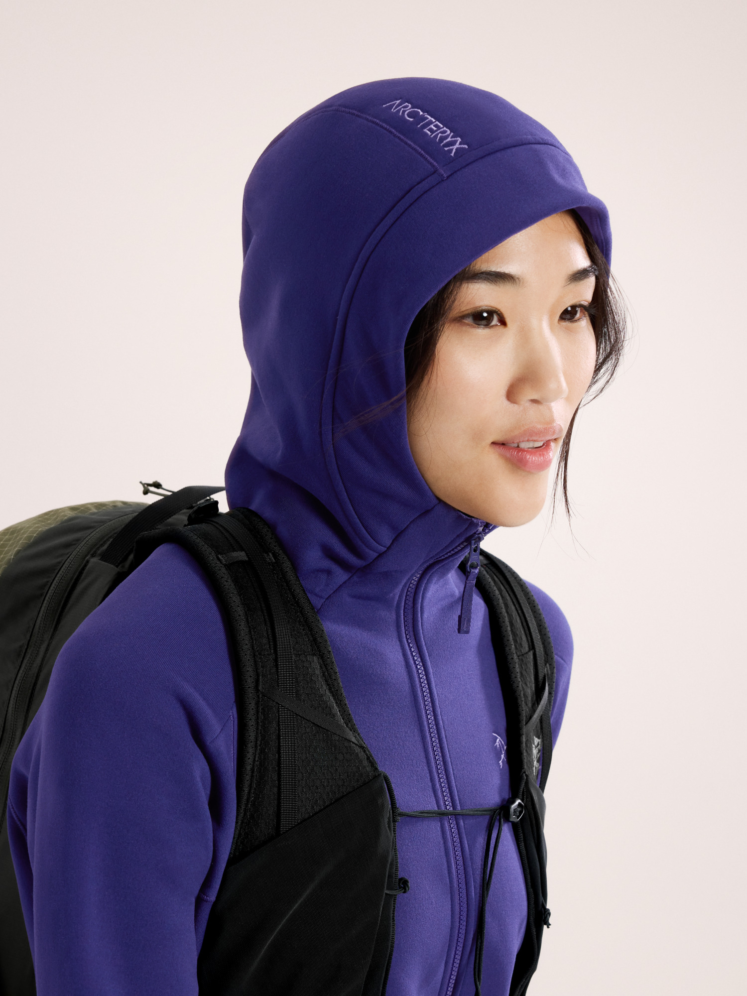 (取寄) アークテリクス レディース カイヤナイト フーディ Arc'teryx women Kyanite Hoody Soulsonic Arc'teryx Women's Kyanite Hoody - Cole Sport