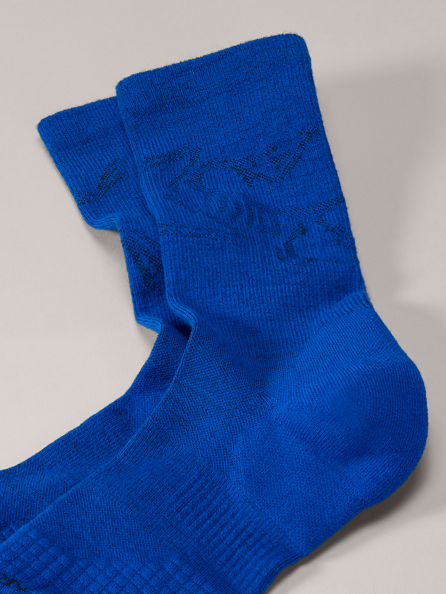 レッグウェア ARC'TERYX Merino Wool Grotto Mid Sock M Merino Wool Grotto Mid Sock | Arc'teryx United States