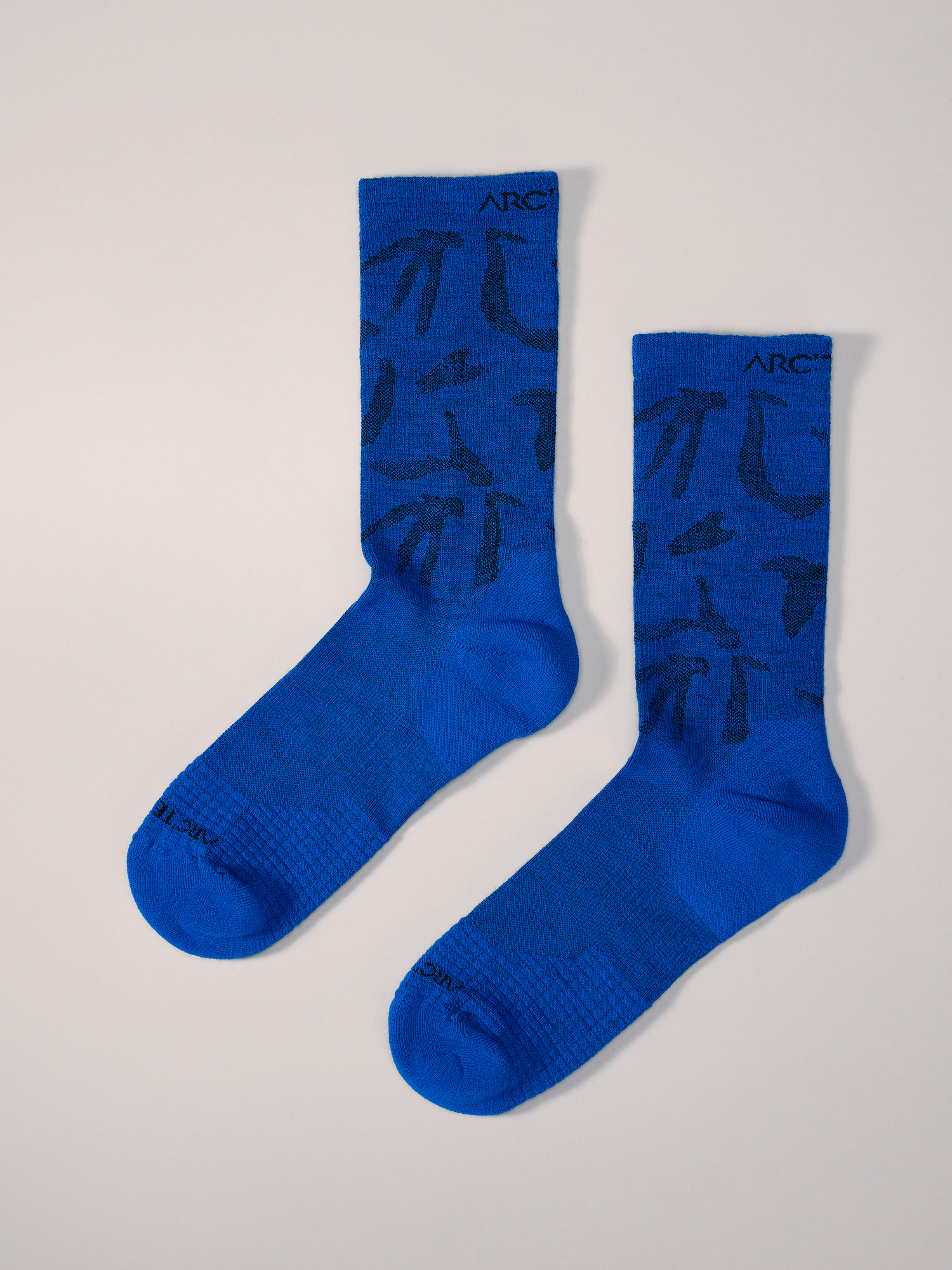 Merino Wool Grotto Mid Sock | Arc'teryx Canada