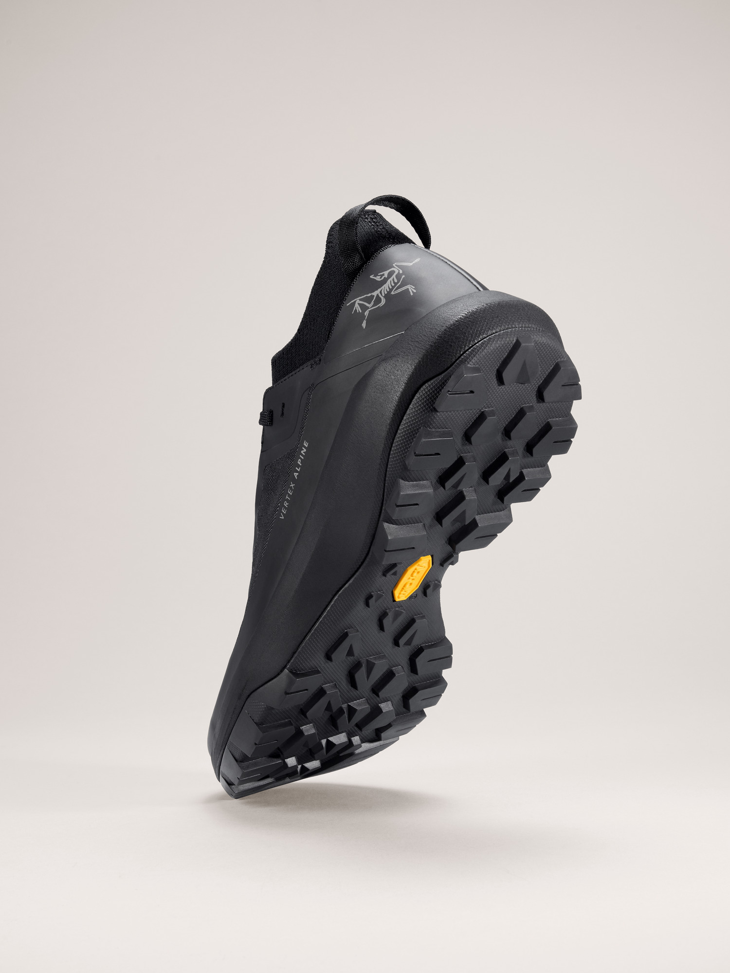 靴 Arc'teryx Conduct Arc'teryx Shoes | Comprehensive 2024 Guide - OutdoorCrunch