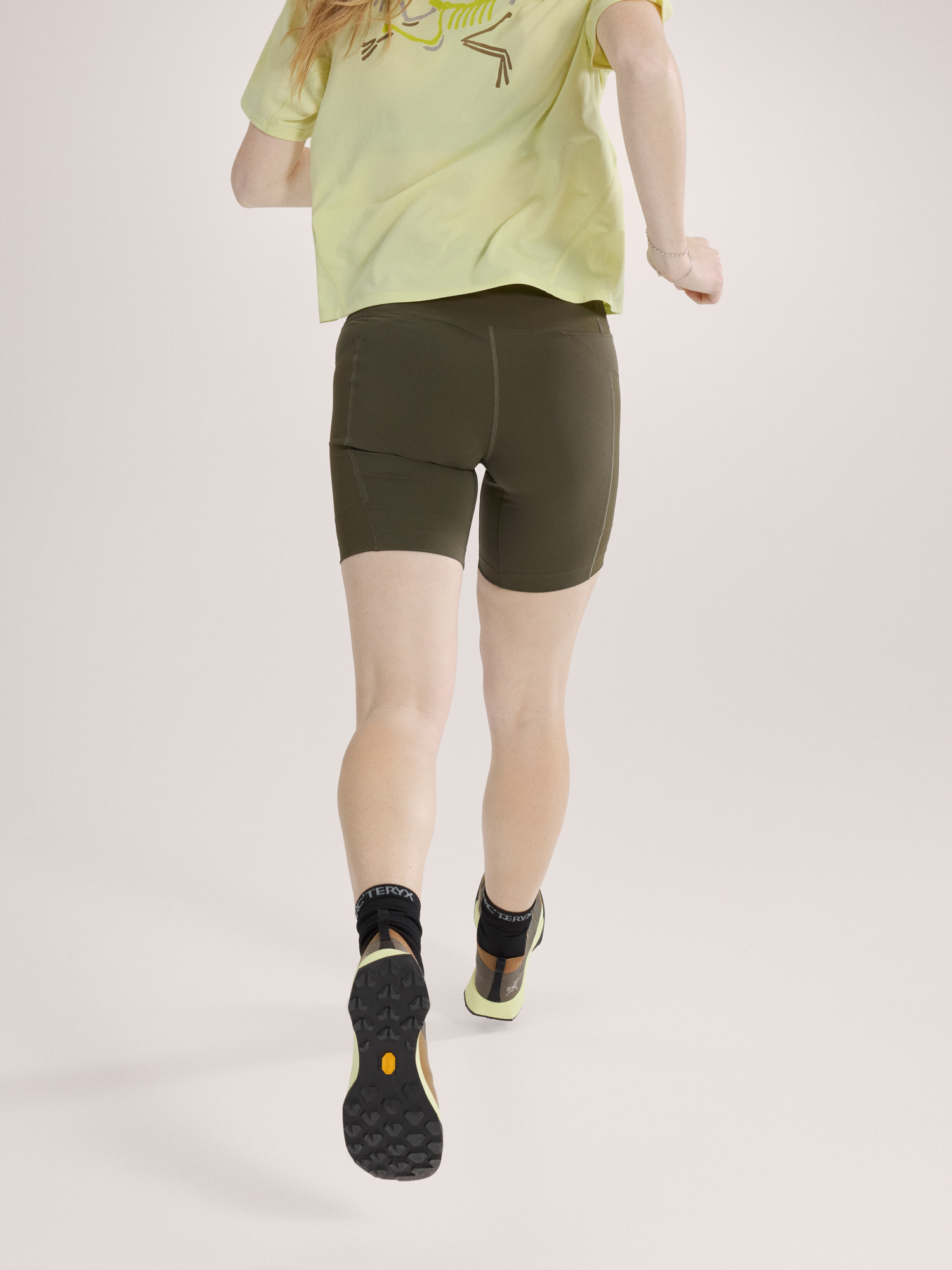 ショートパンツ Arc'teryx \"Essent High-Rise 5\"\" shorts Arc'teryx Essent High-Rise Shorts - Women's | REI Co-op