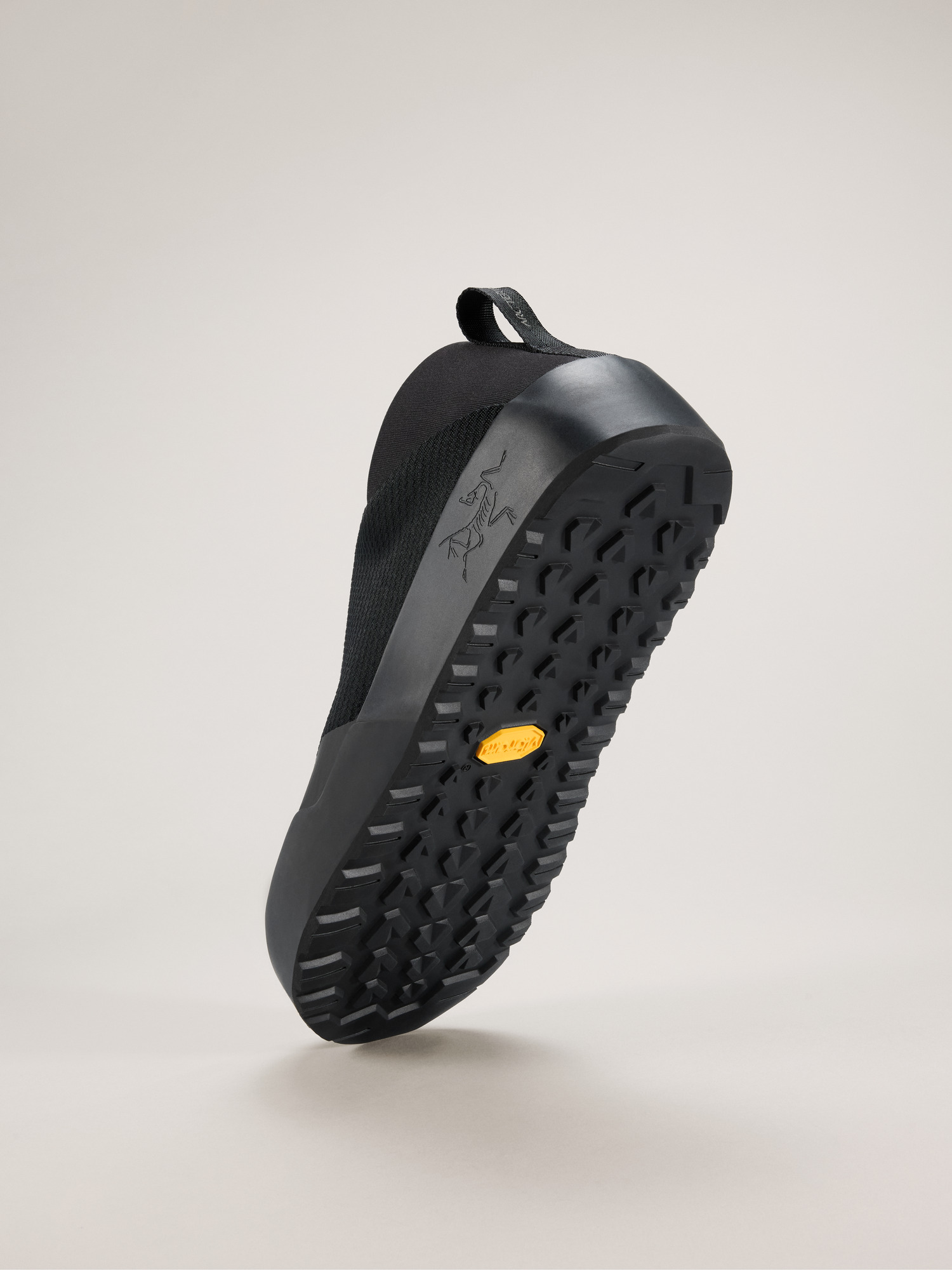 関税込【Arc’teryx】KRAGG M - BLACK / BLACK Arc'teryx Men's Kragg Insulated in Black Arc'teryx